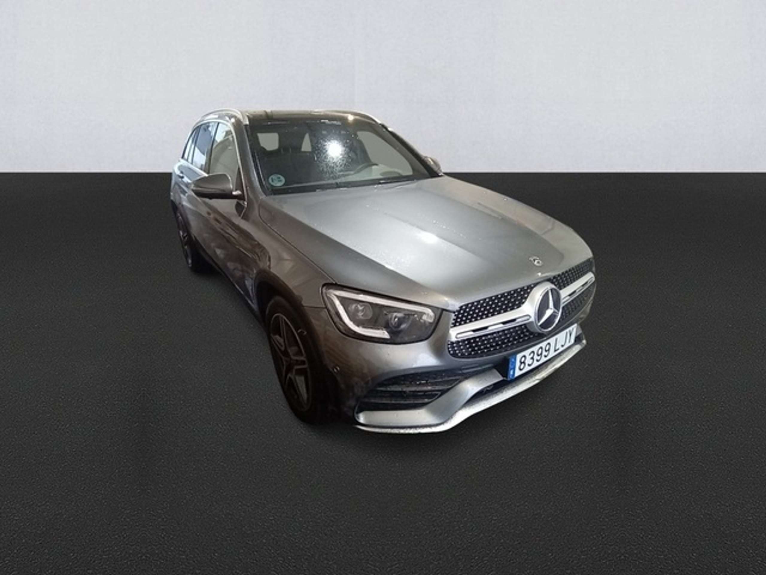 Mercedes-Benz - GLC 220