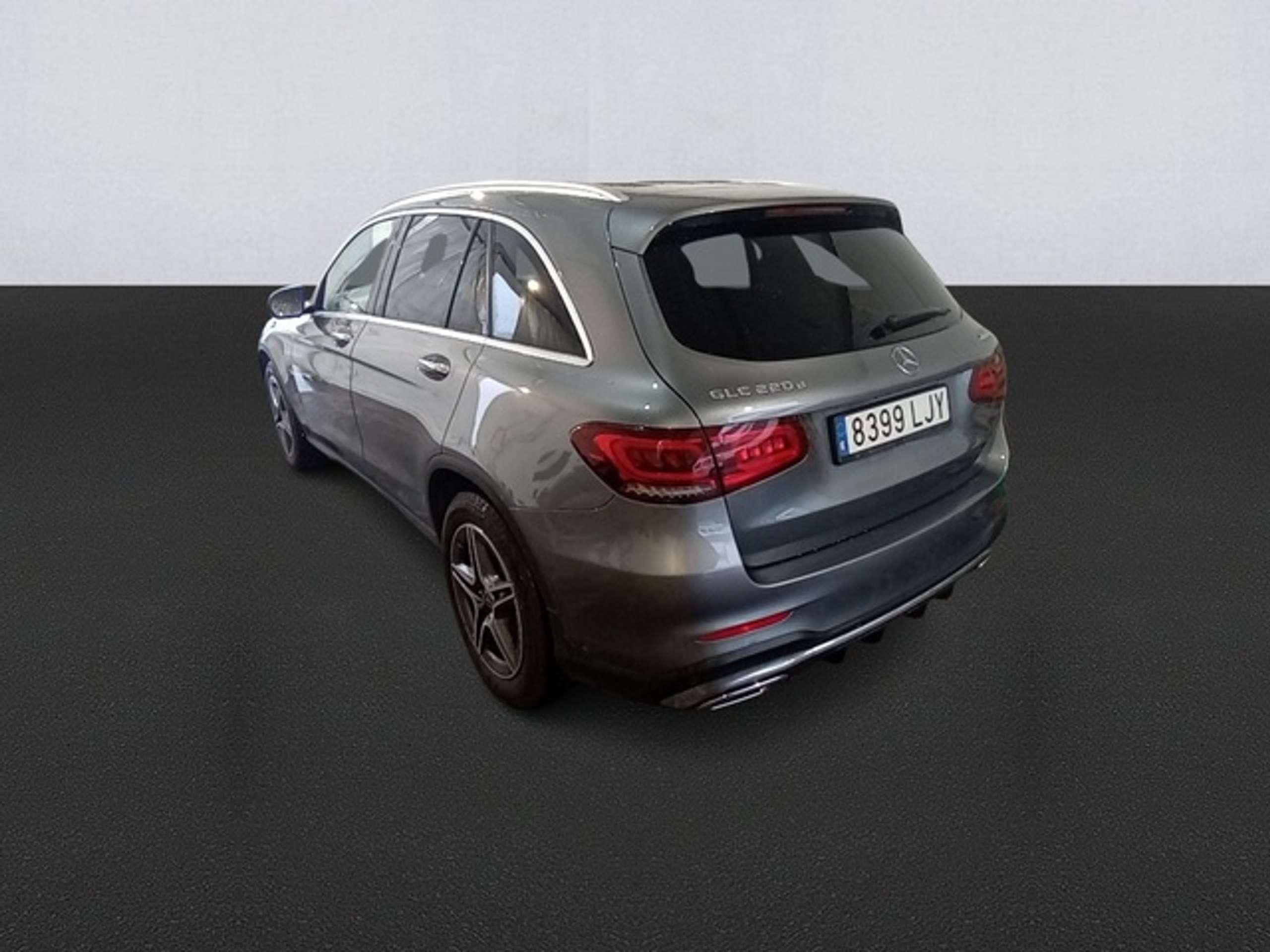 Mercedes-Benz - GLC 220