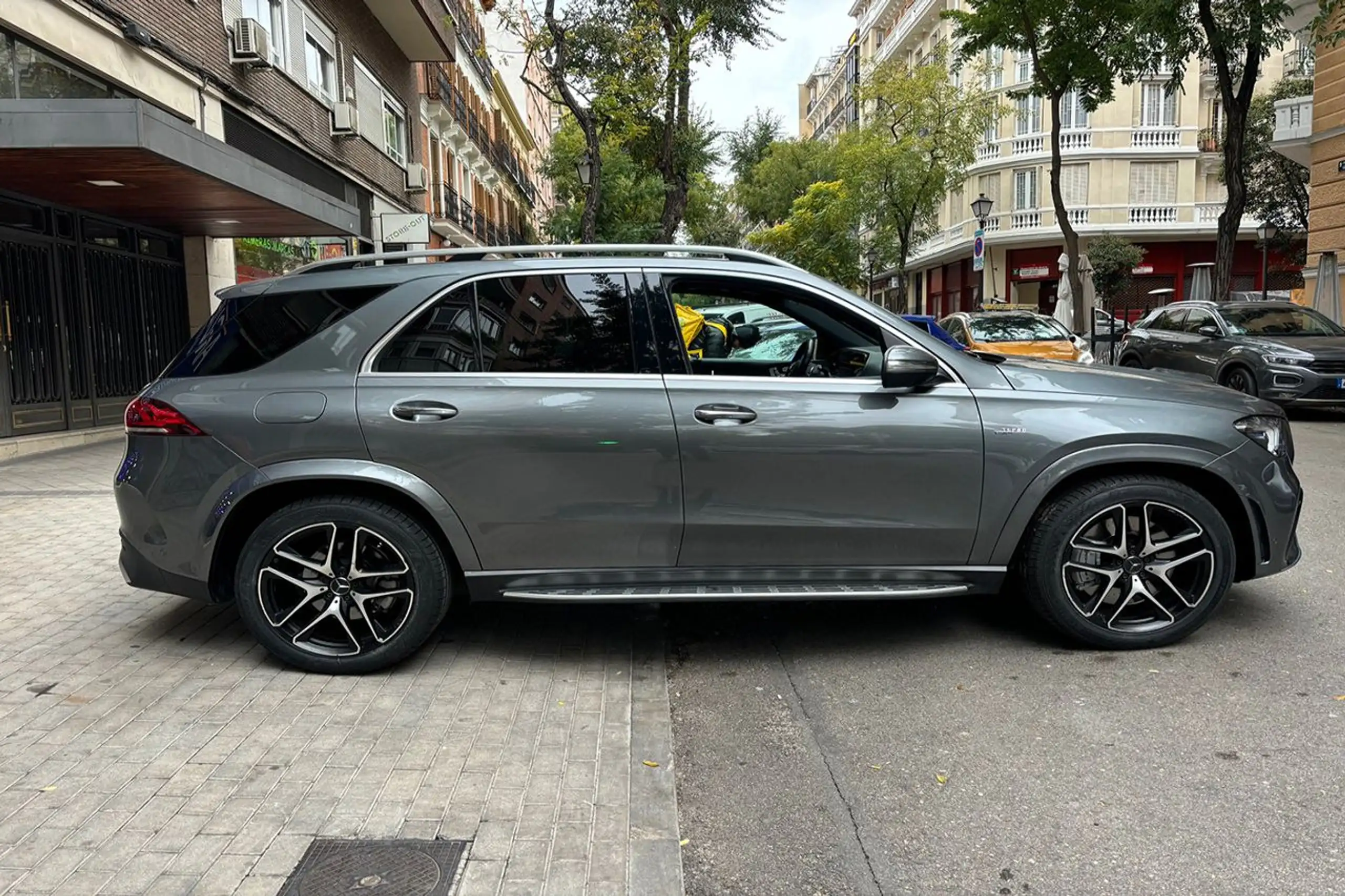 Mercedes-Benz - GLE 53 AMG