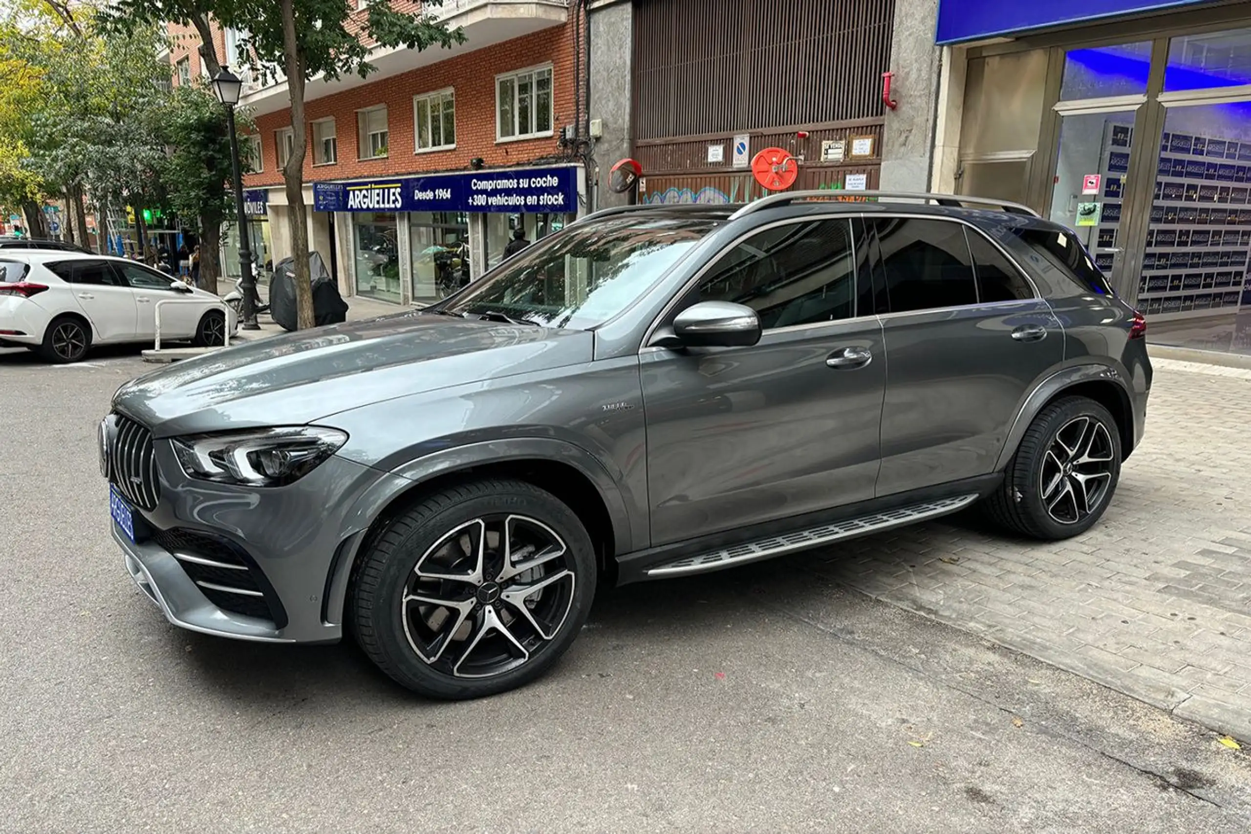 Mercedes-Benz - GLE 53 AMG