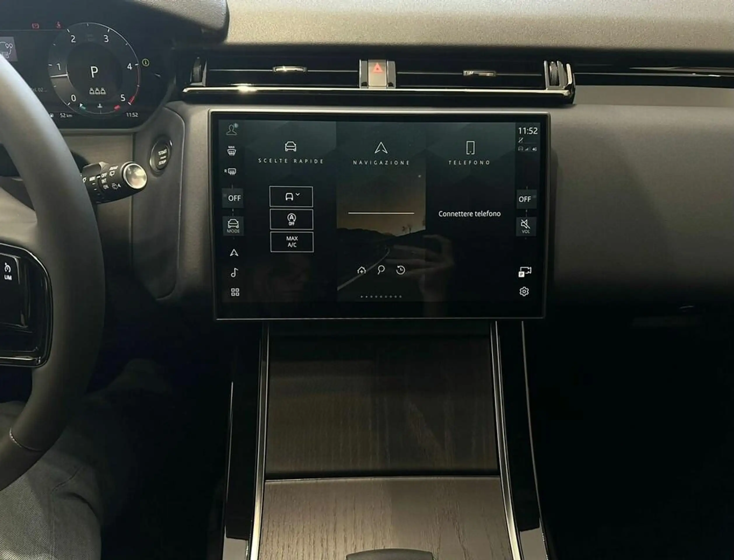 Land Rover - Range Rover Velar