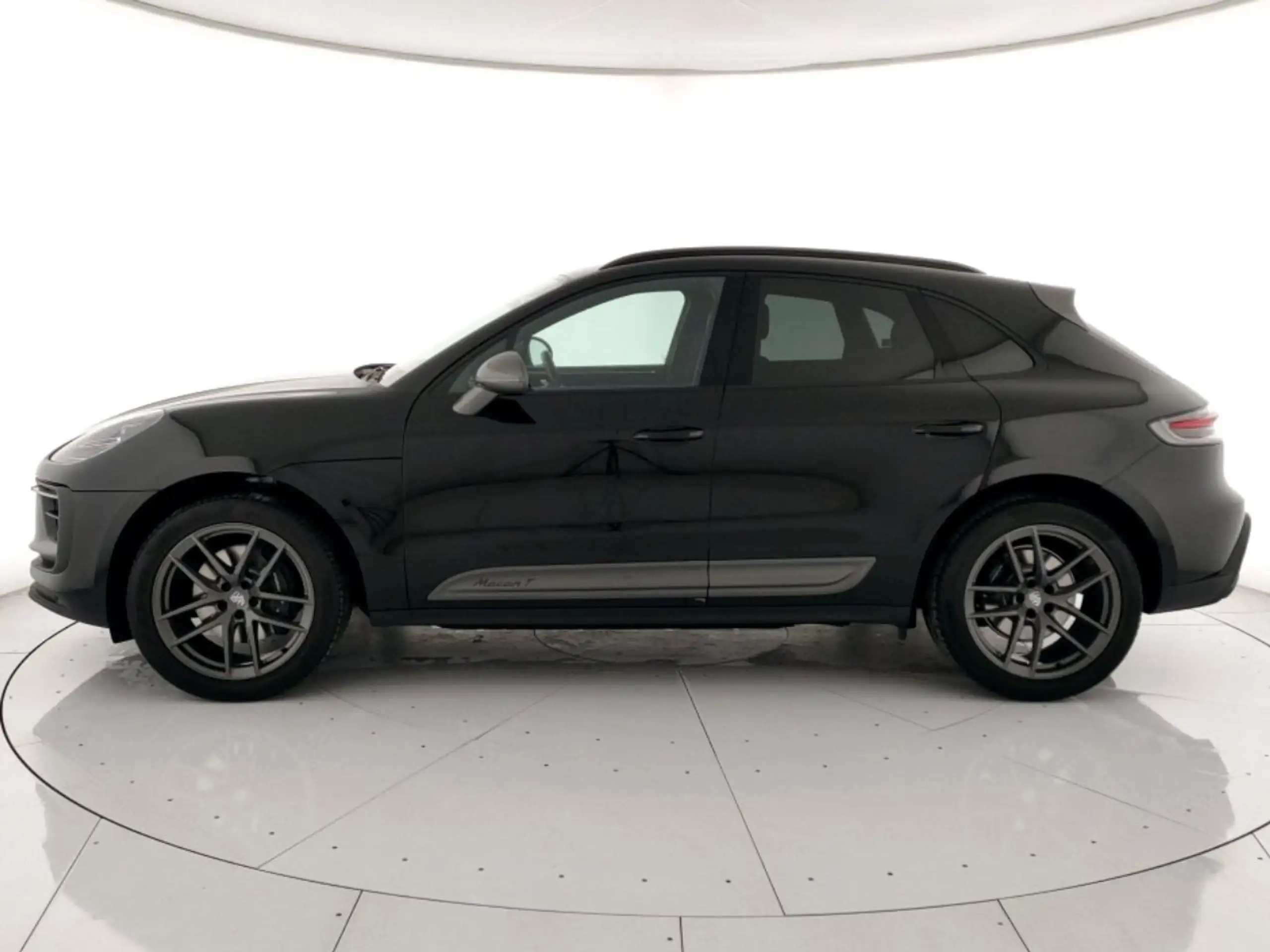 Porsche - Macan