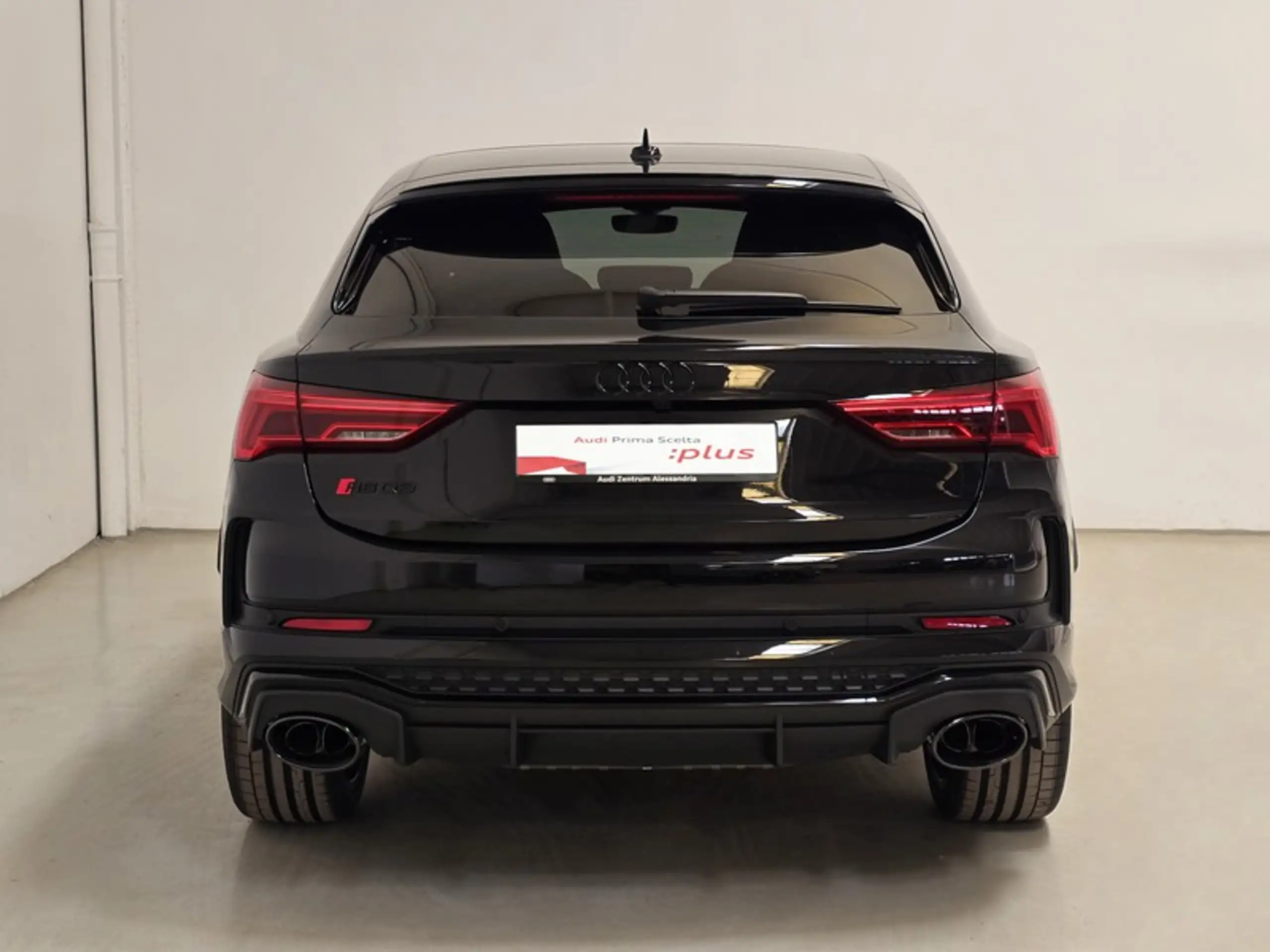 Audi - RS Q3