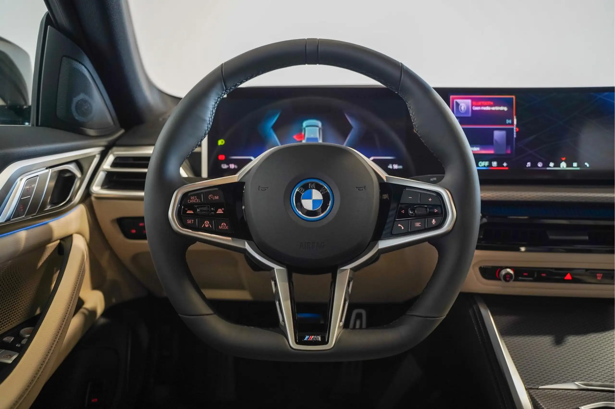 BMW - i4