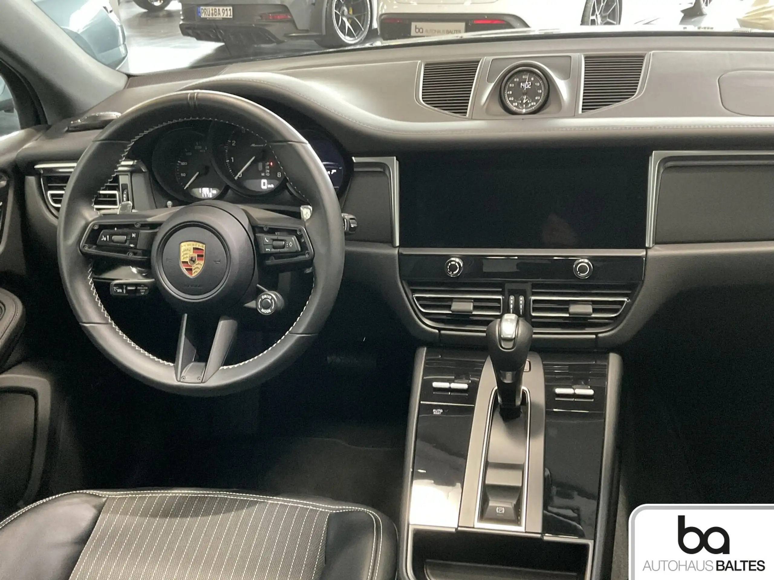 Porsche - Macan