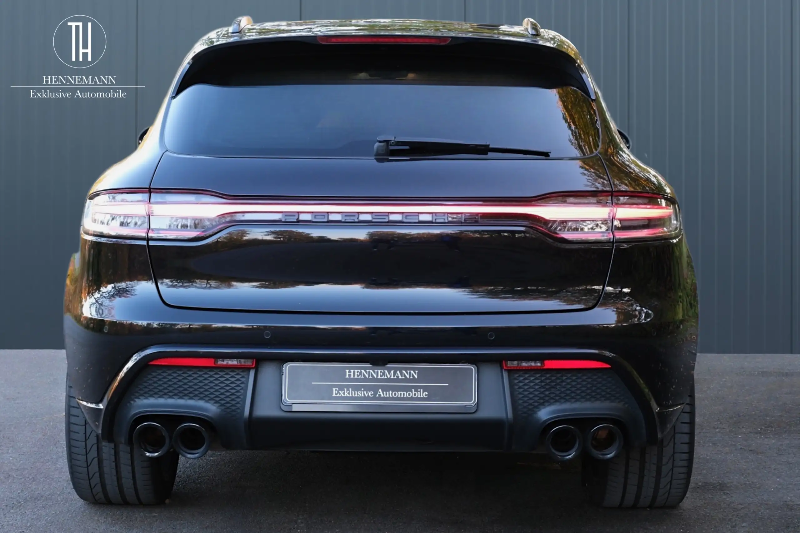 Porsche - Macan