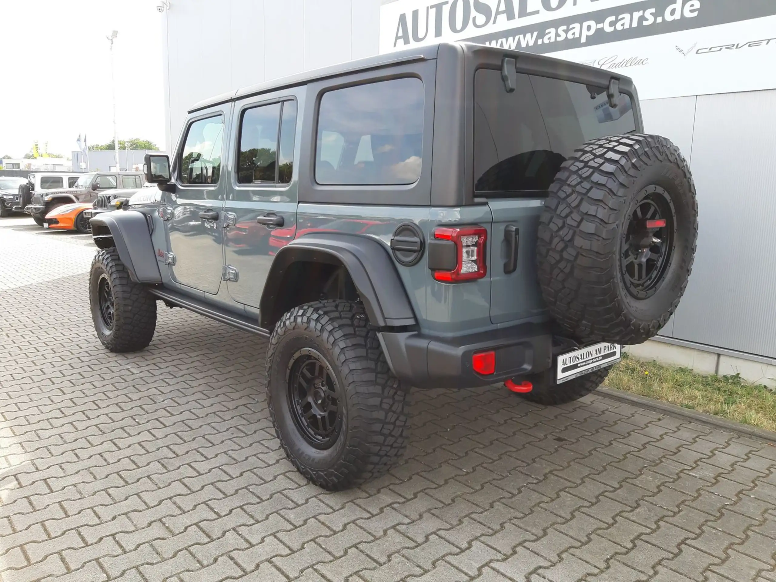 Jeep - Wrangler