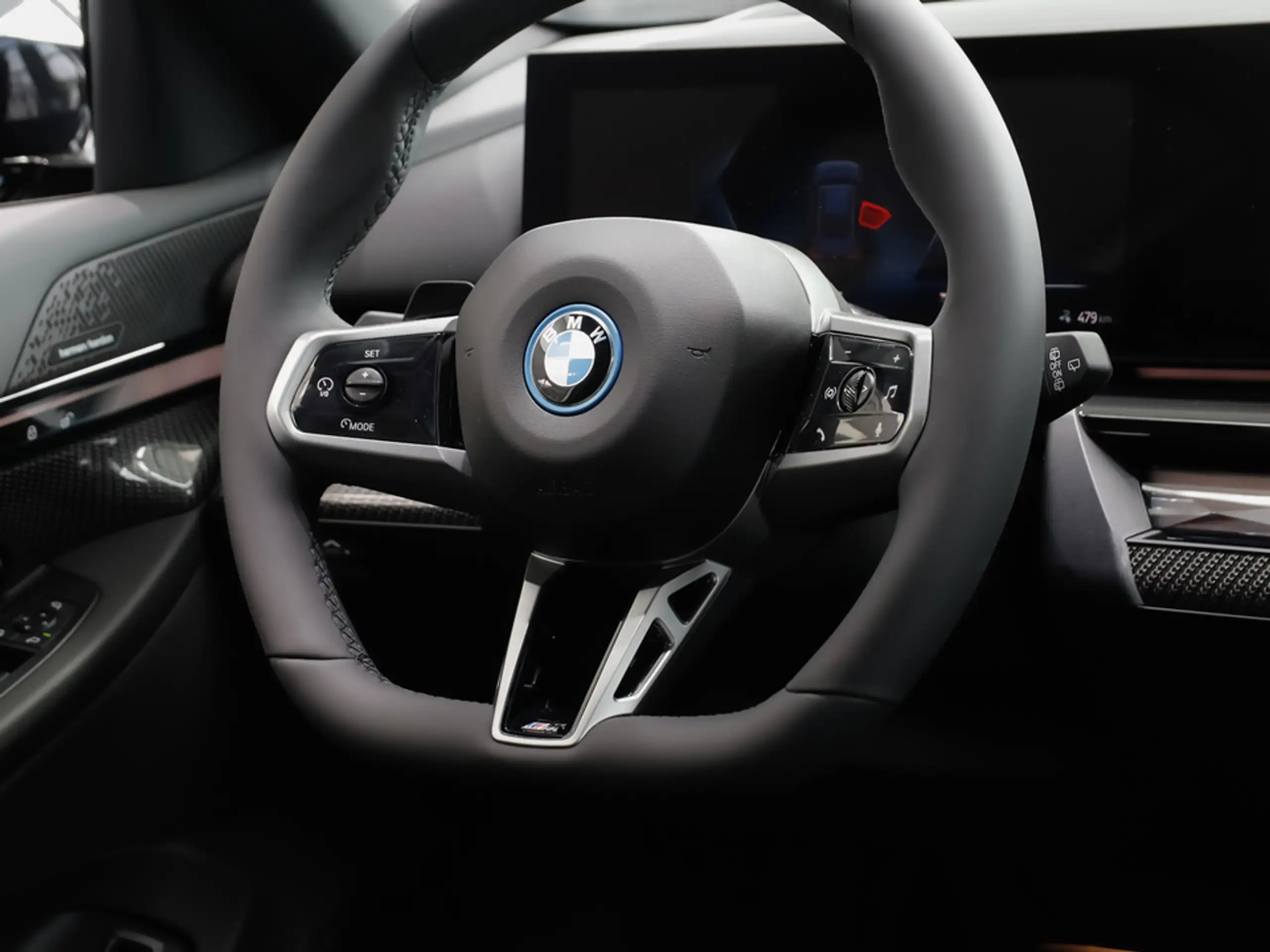 BMW - i5