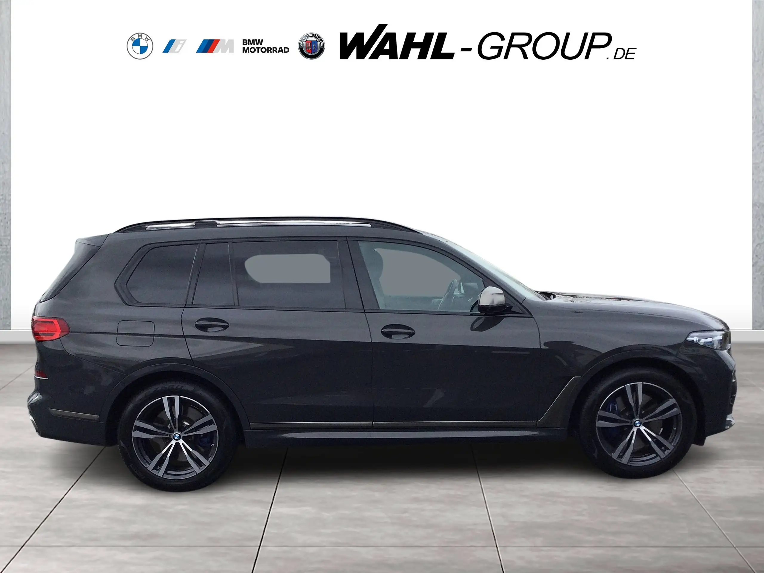 BMW - X7 M