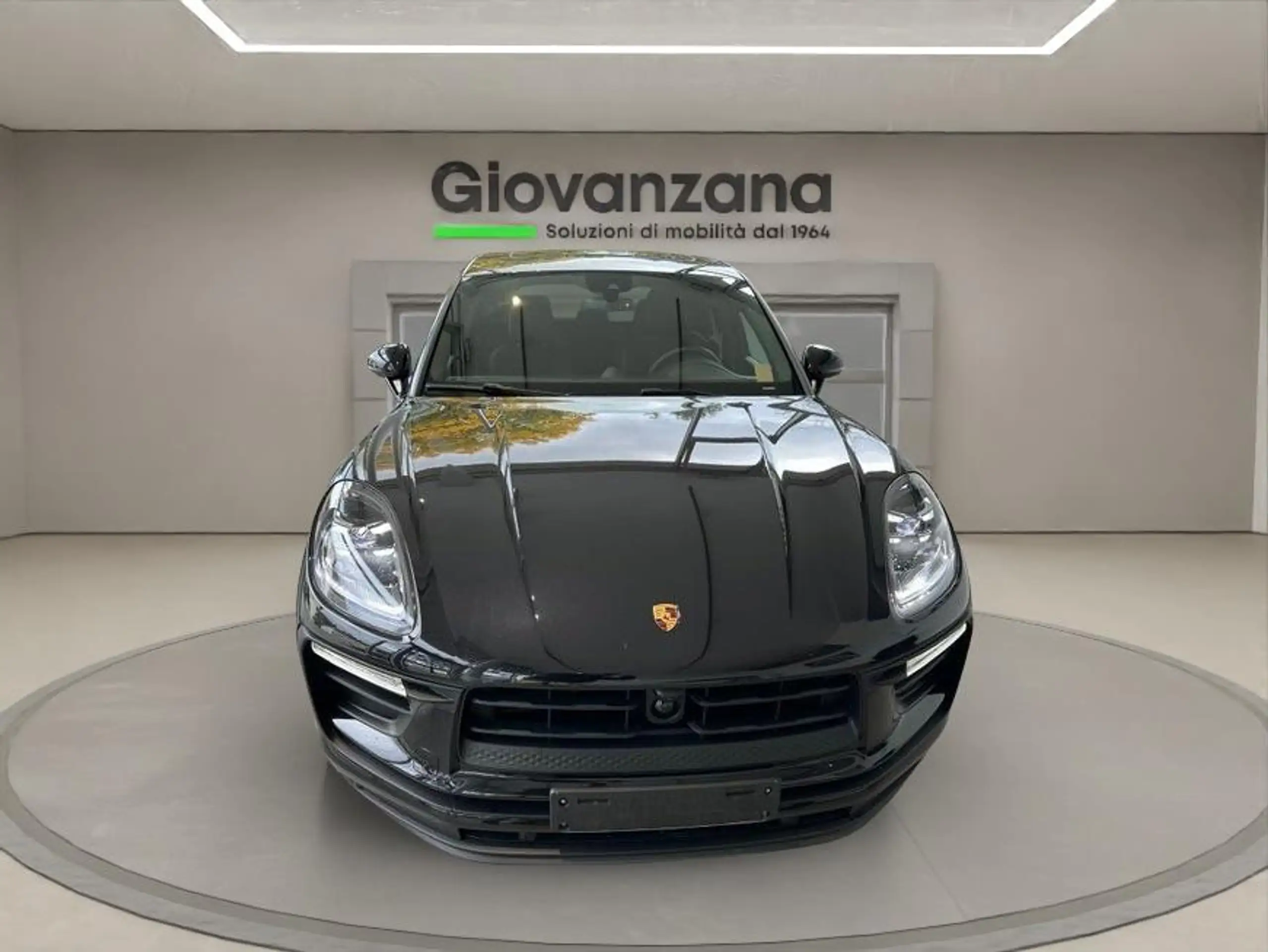 Porsche - Macan