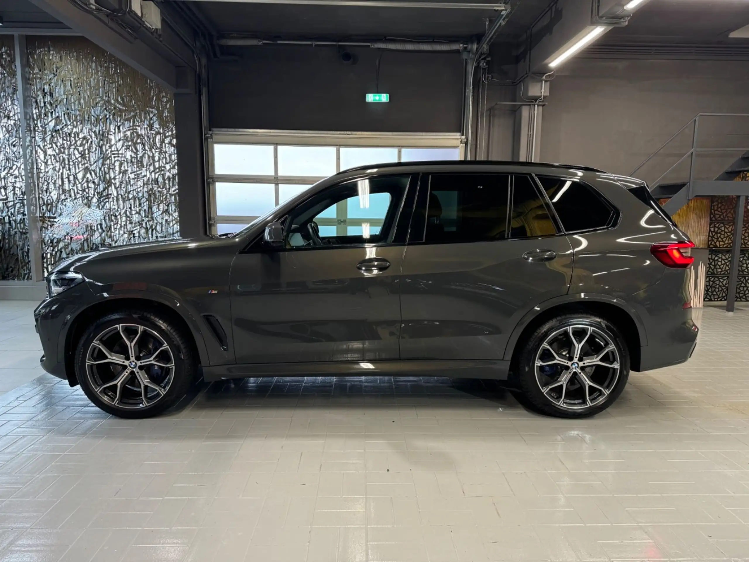 BMW - X5