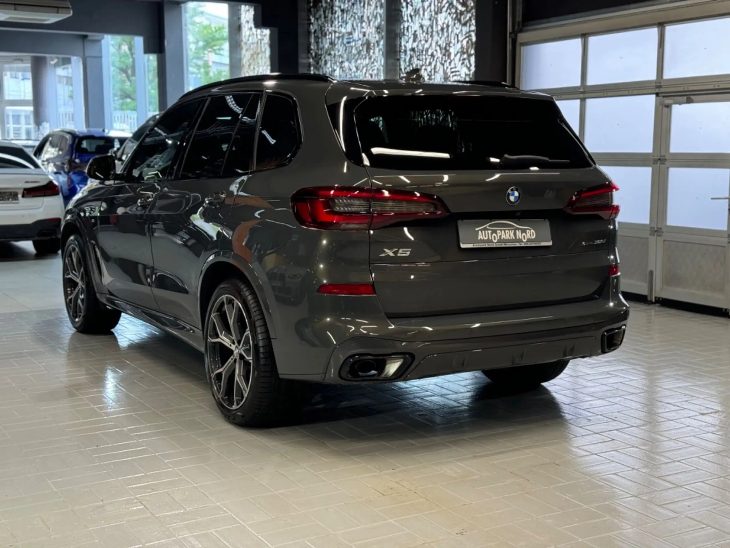 BMW - X5