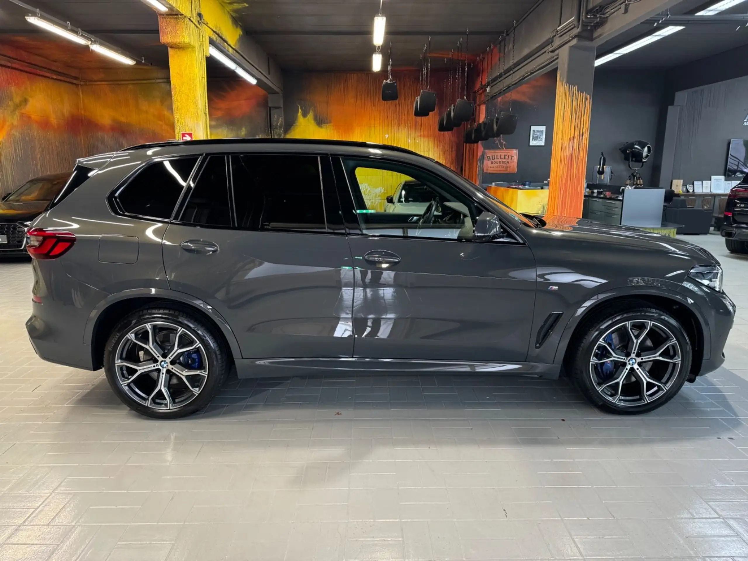 BMW - X5