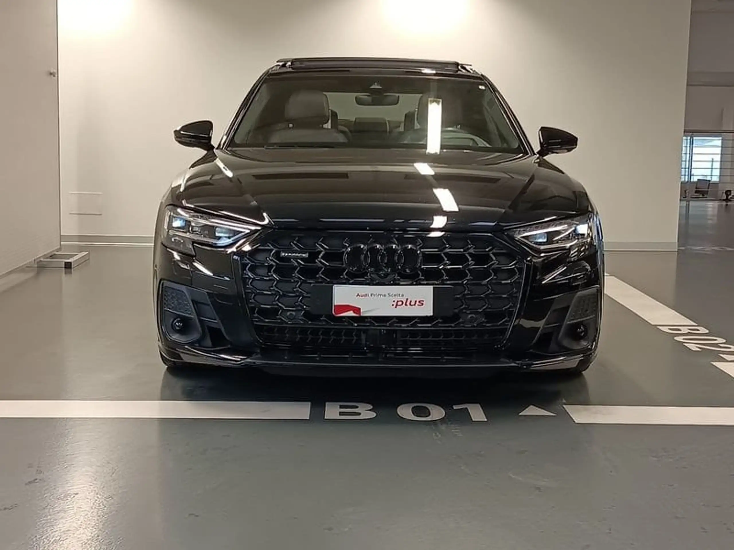 Audi - A8