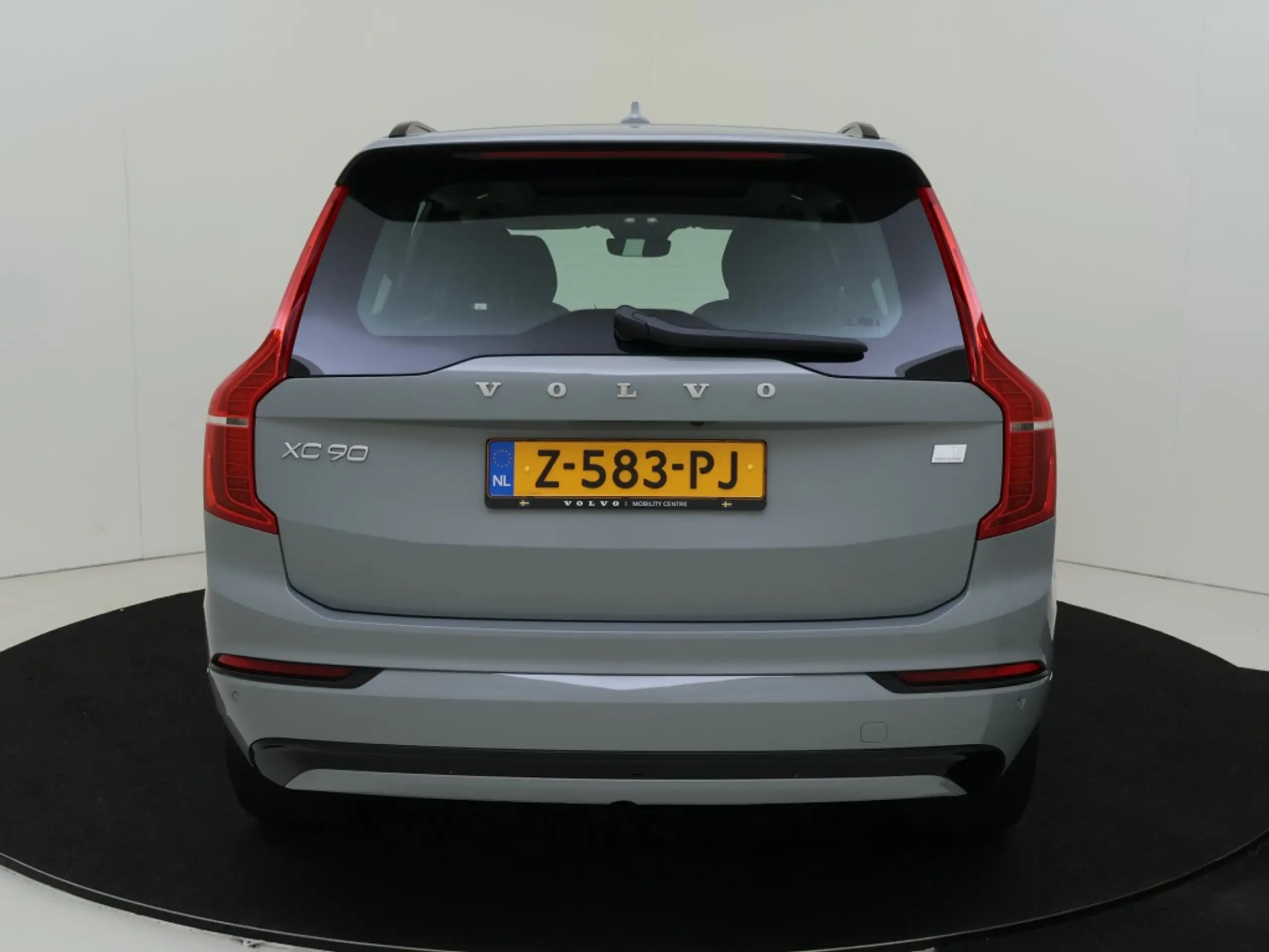 Volvo - XC90