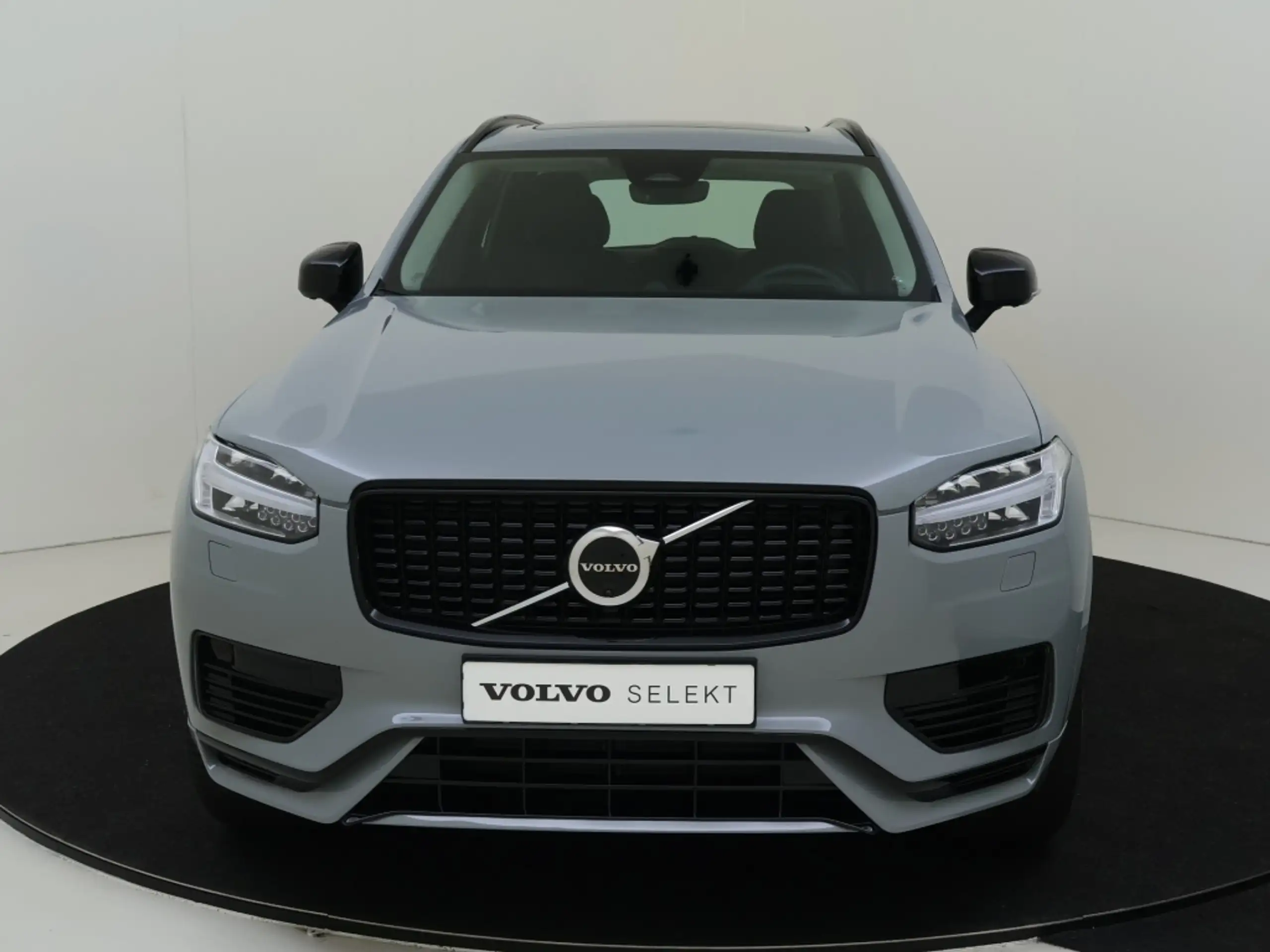 Volvo - XC90