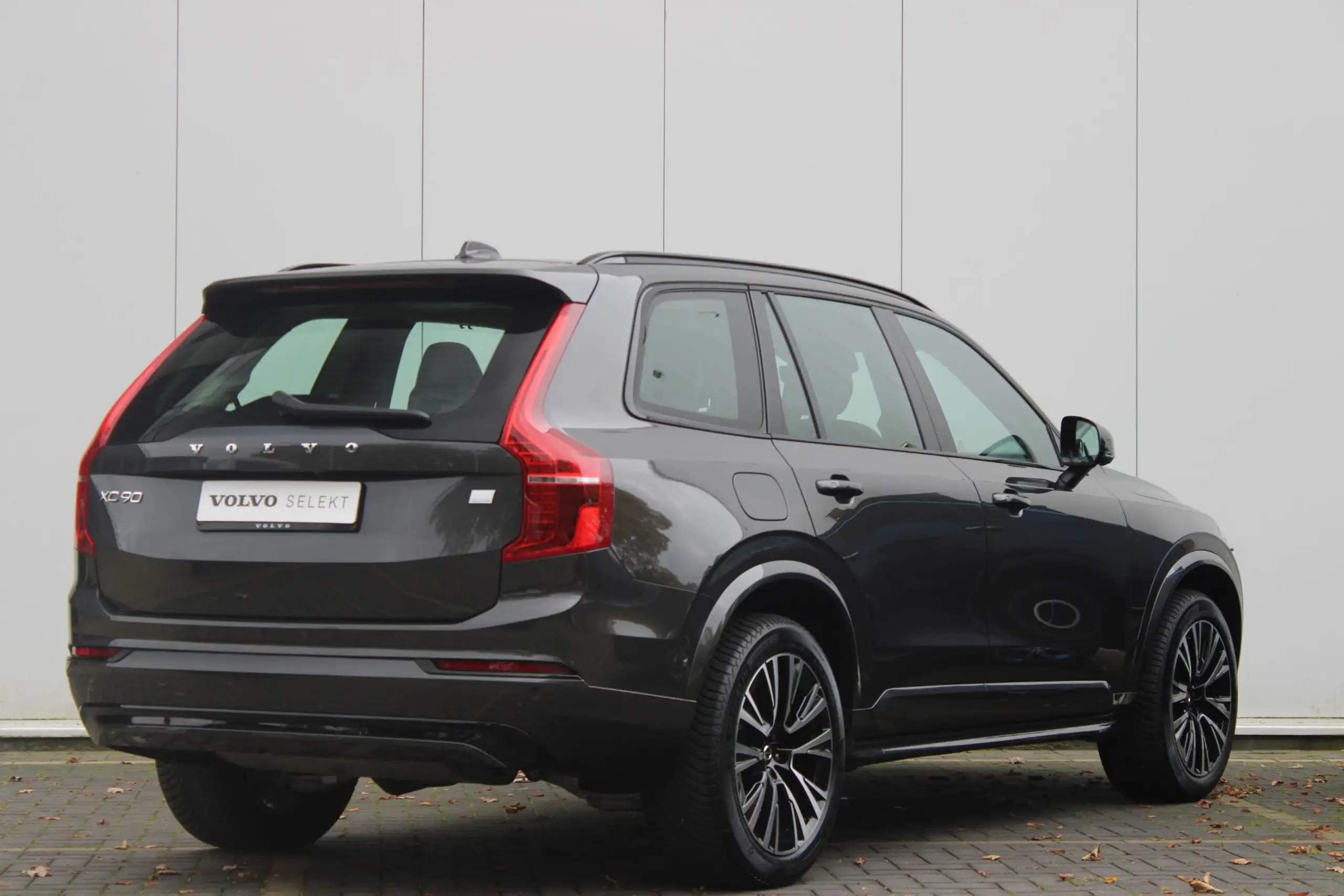 Volvo - XC90