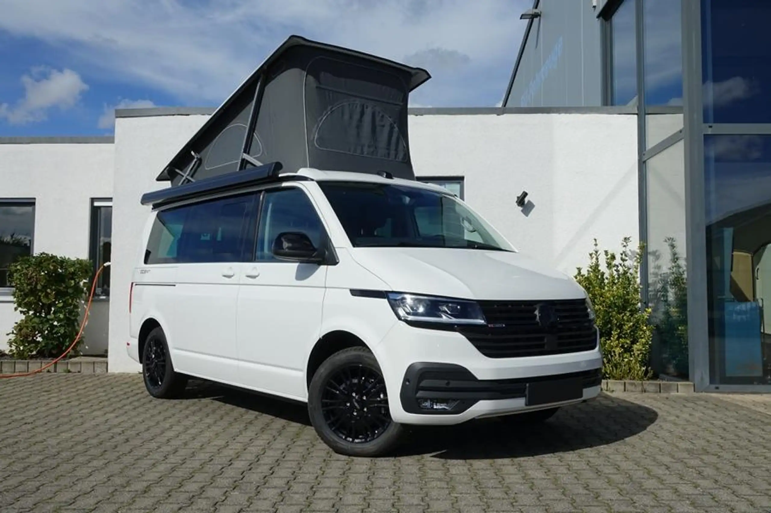 Volkswagen T6.1 California 2024