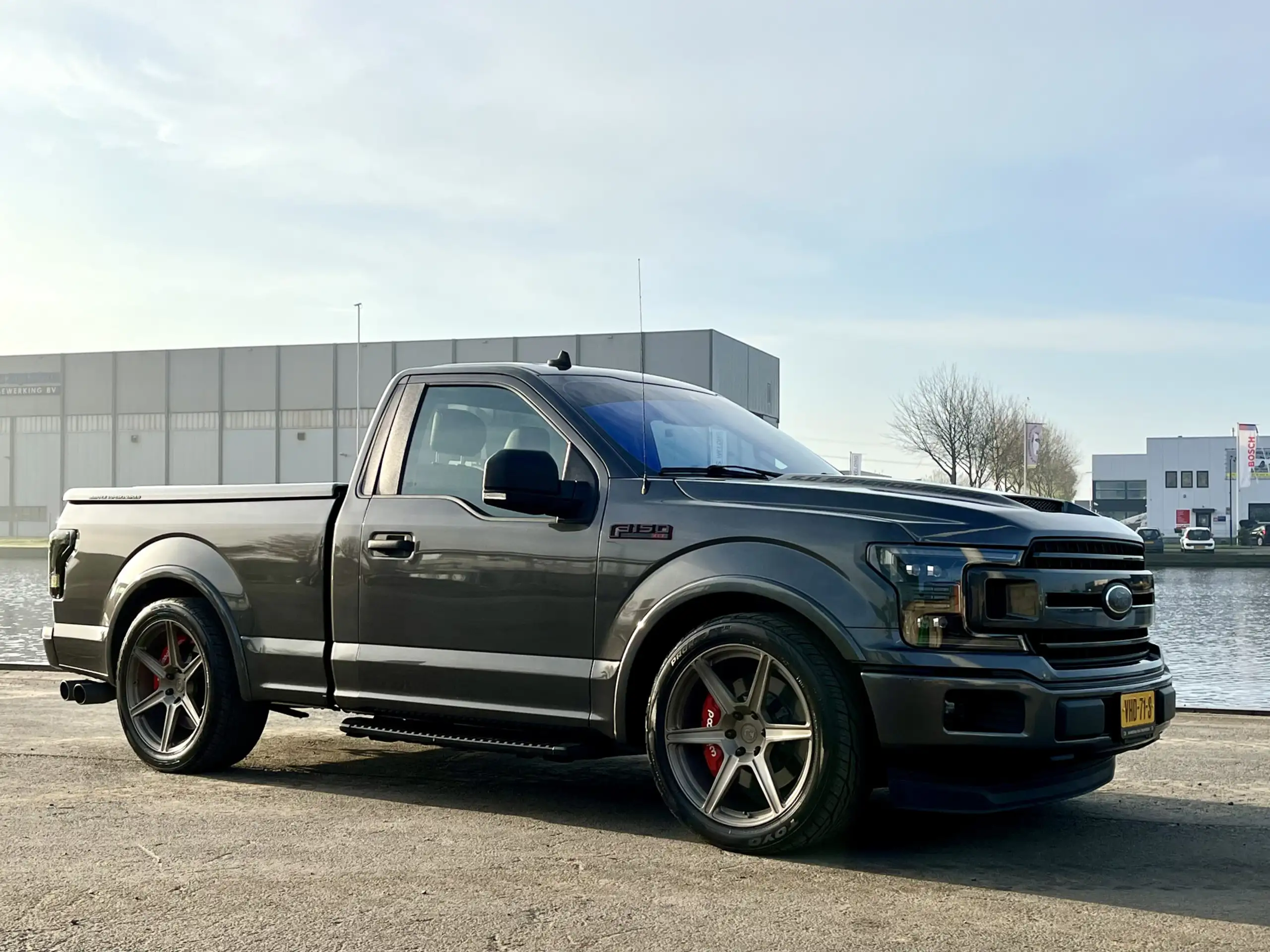 Ford - F 150