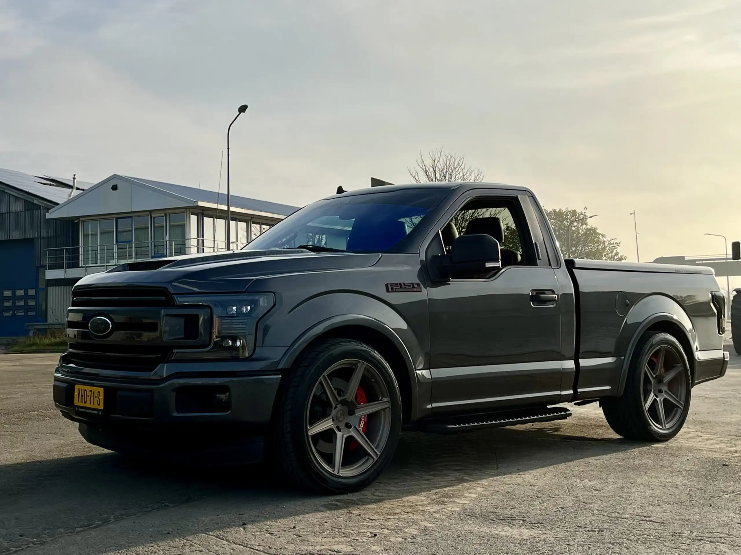 Ford - F 150