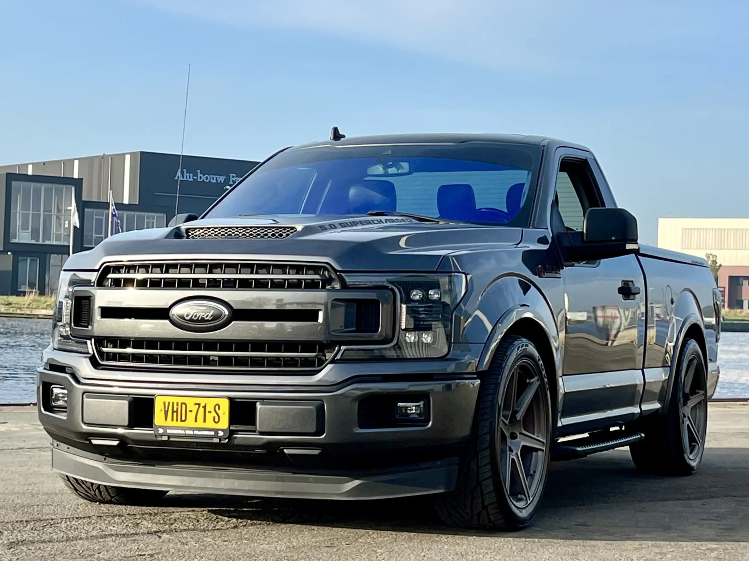 Ford - F 150