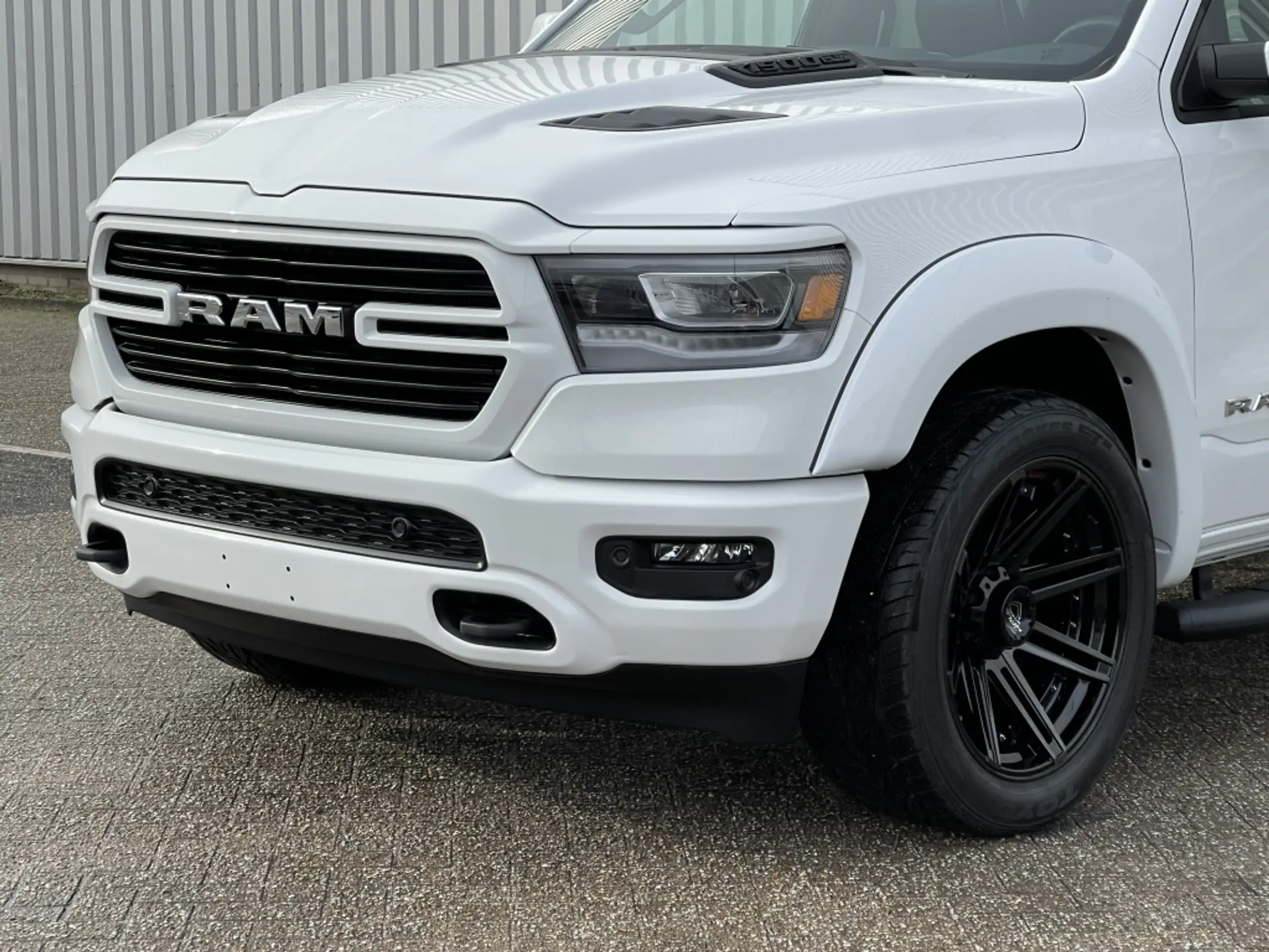 Dodge - RAM