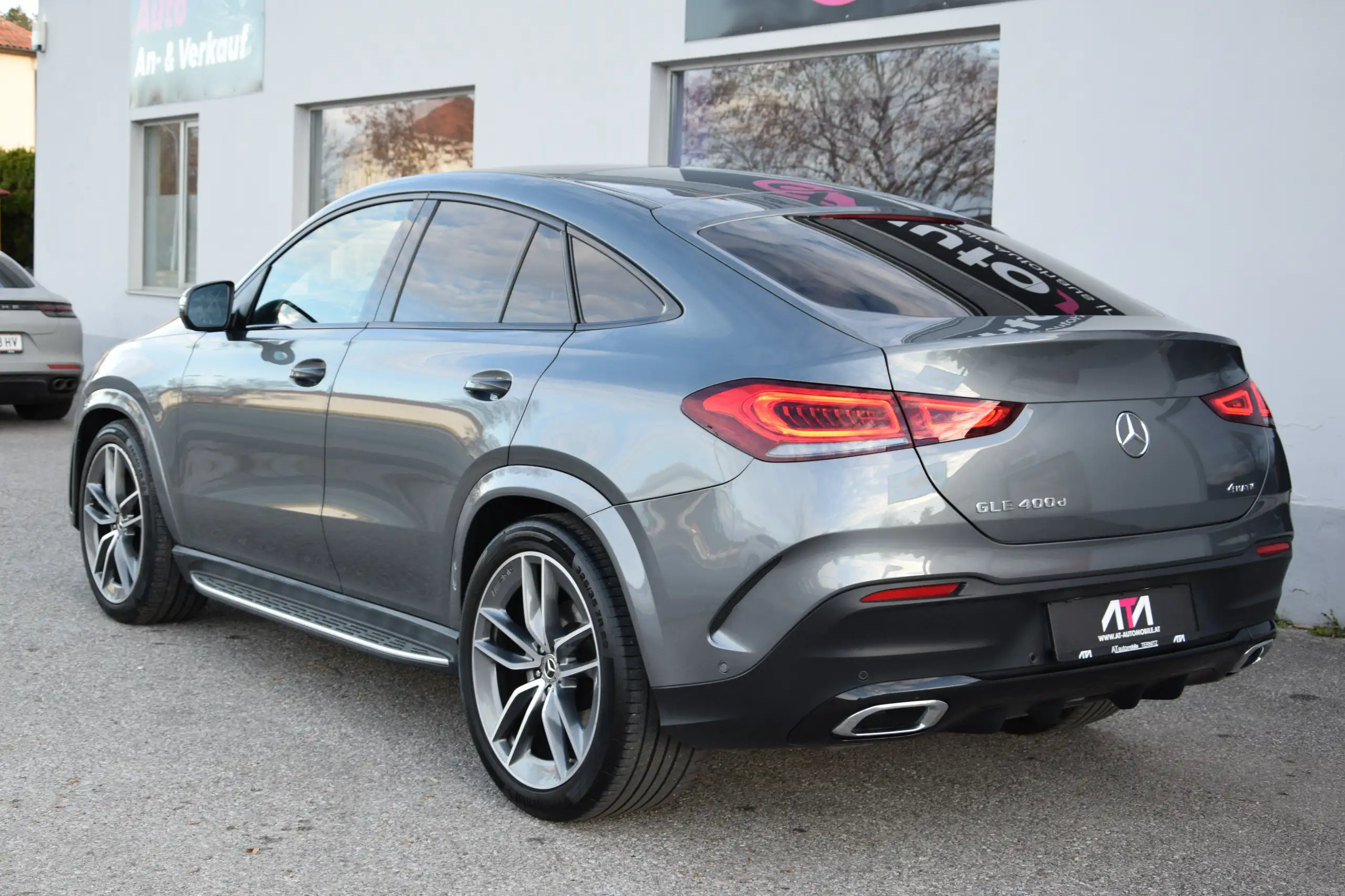 Mercedes-Benz - GLE 400