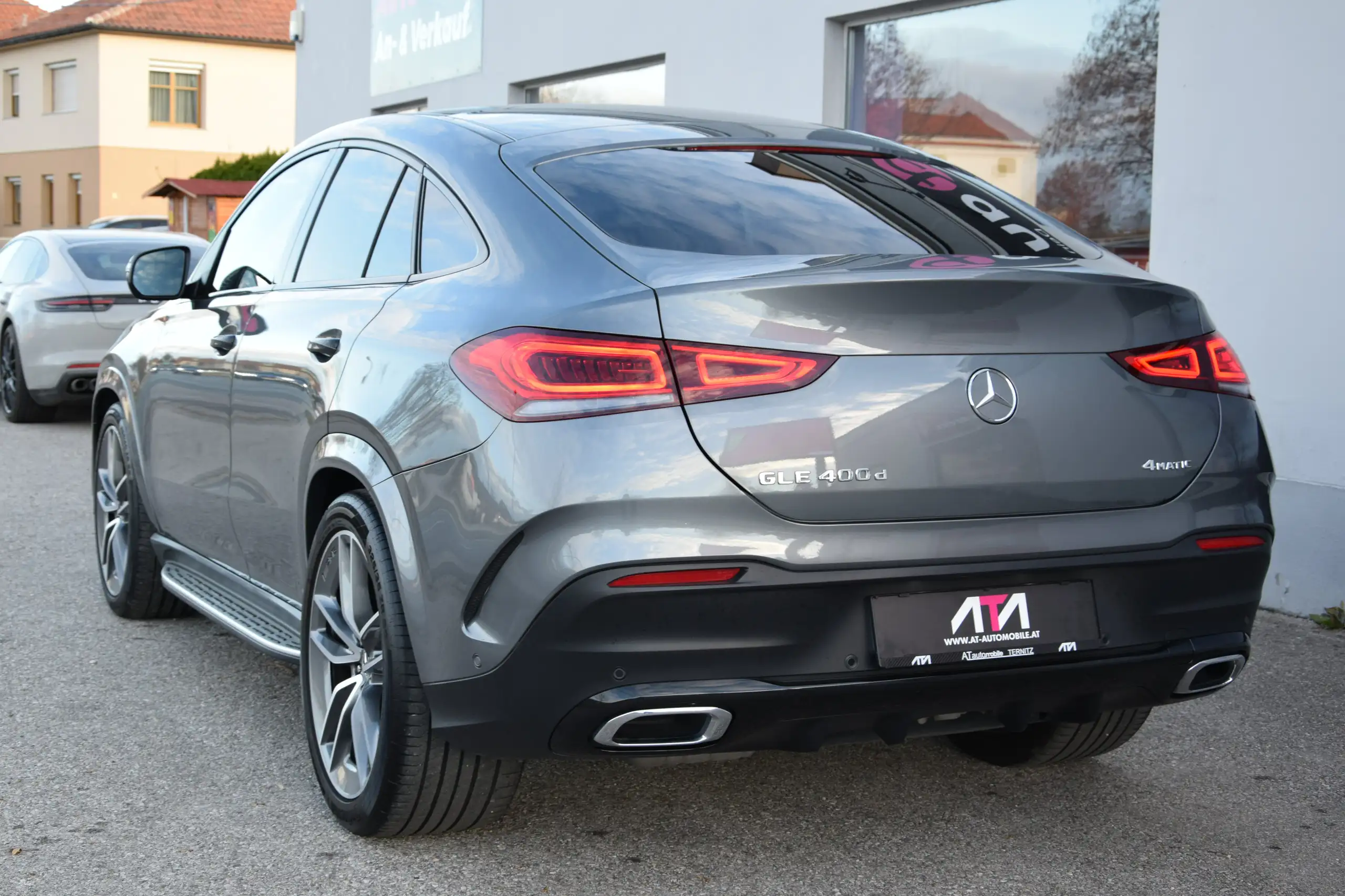 Mercedes-Benz - GLE 400