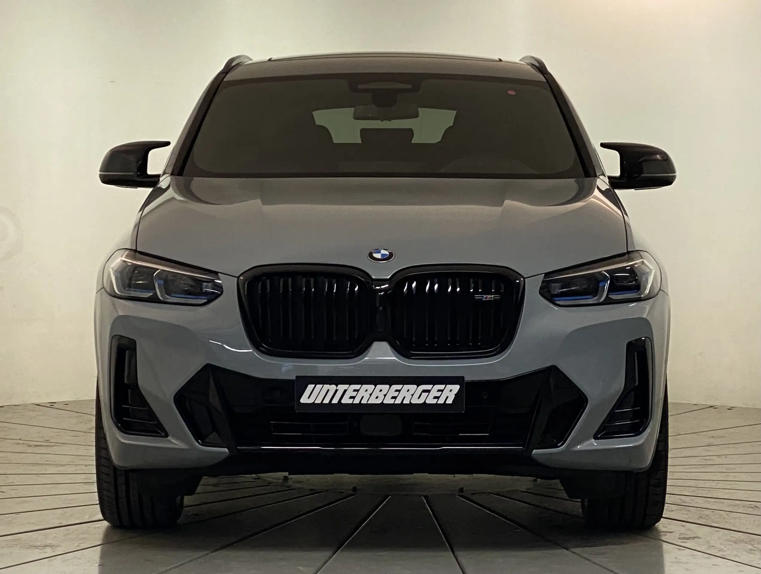 BMW - X4 M