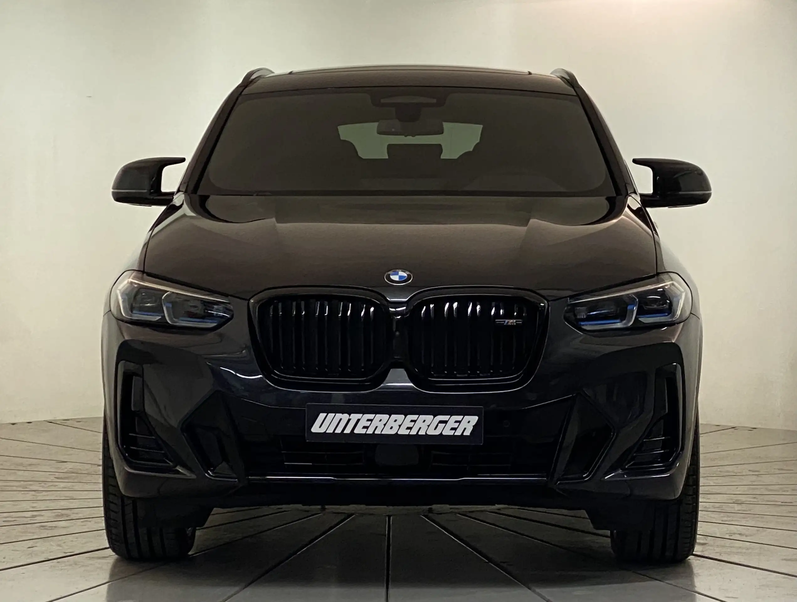 BMW - X4 M