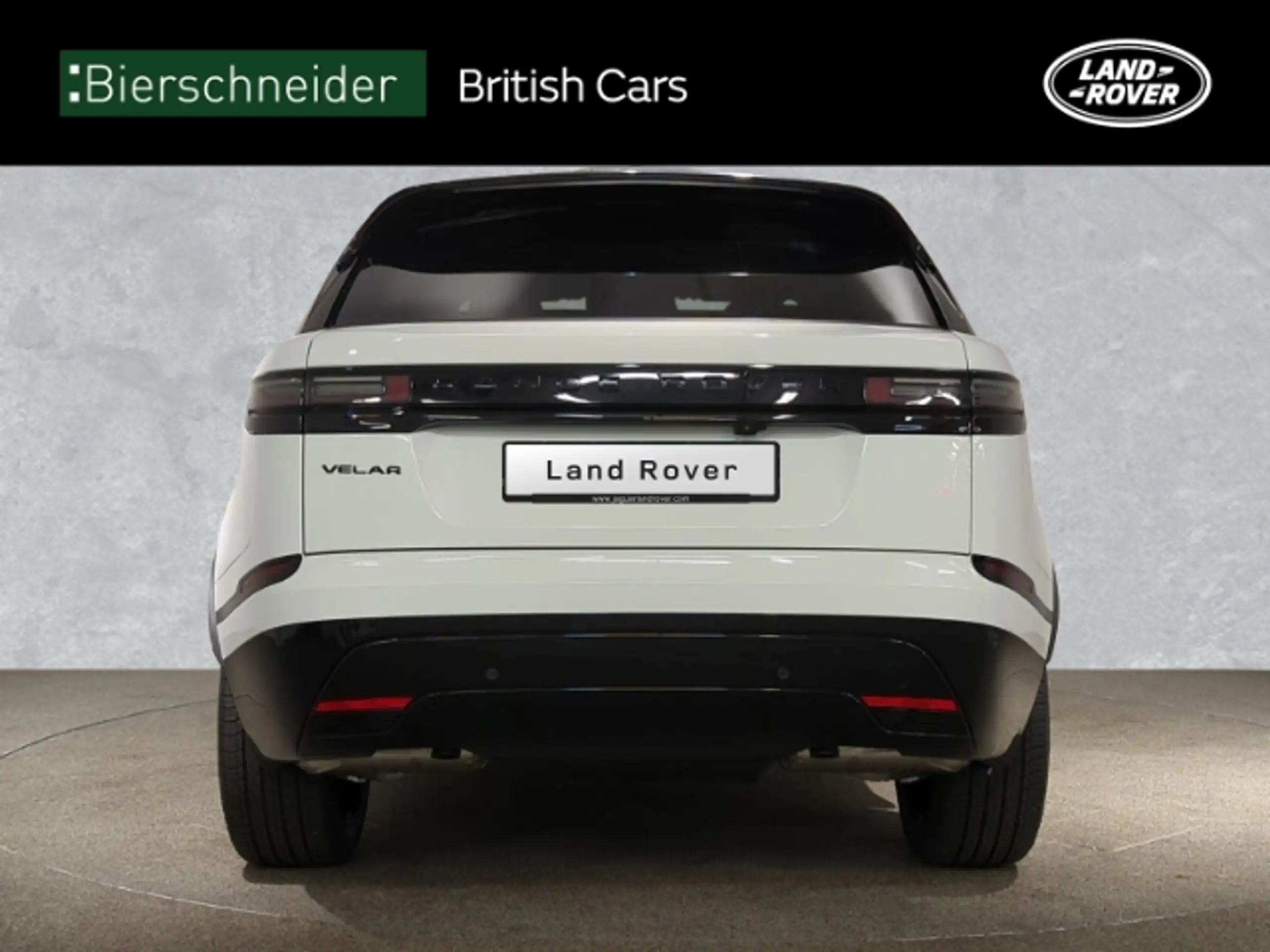 Land Rover - Range Rover Velar