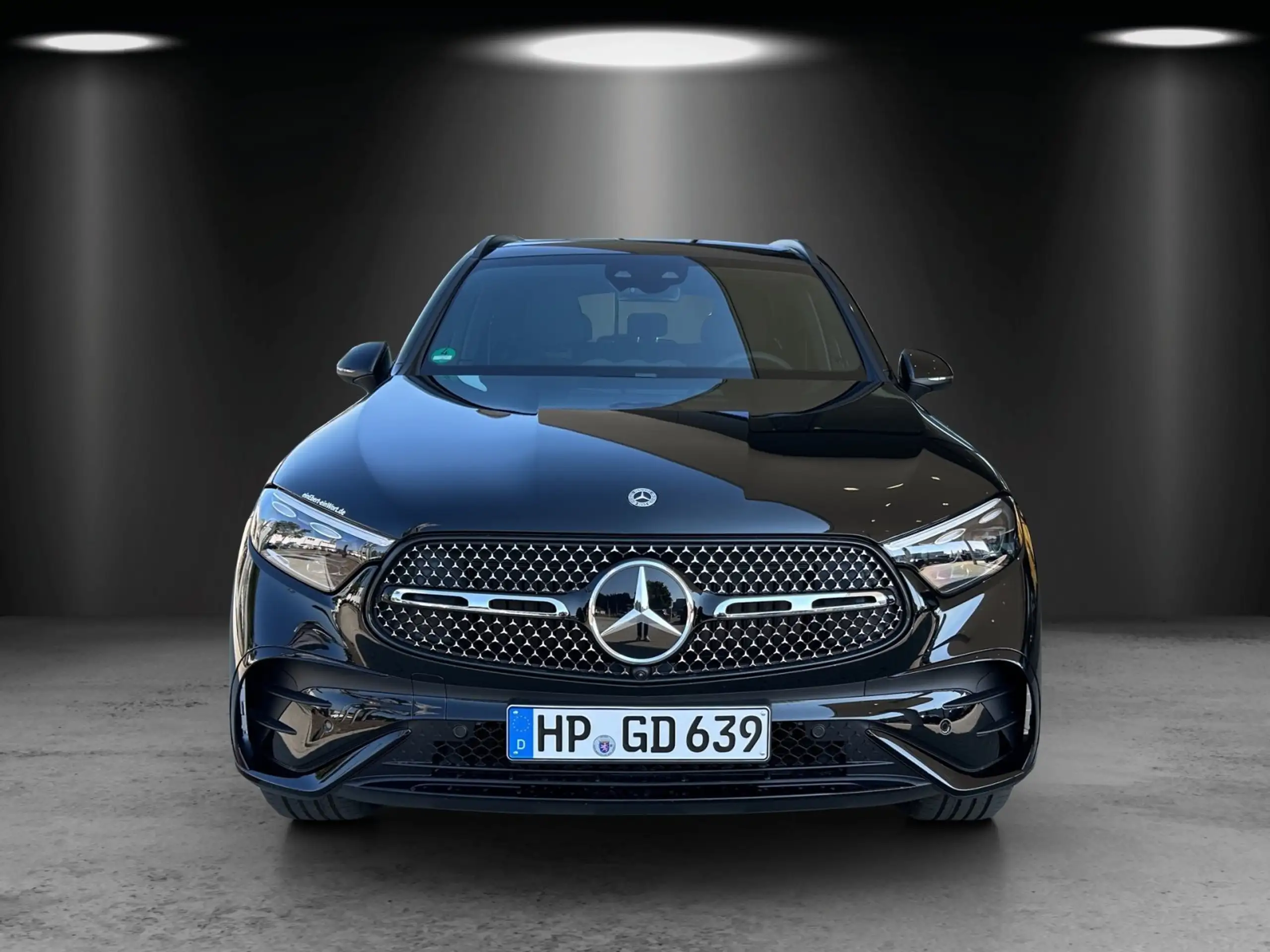 Mercedes-Benz - GLC 300