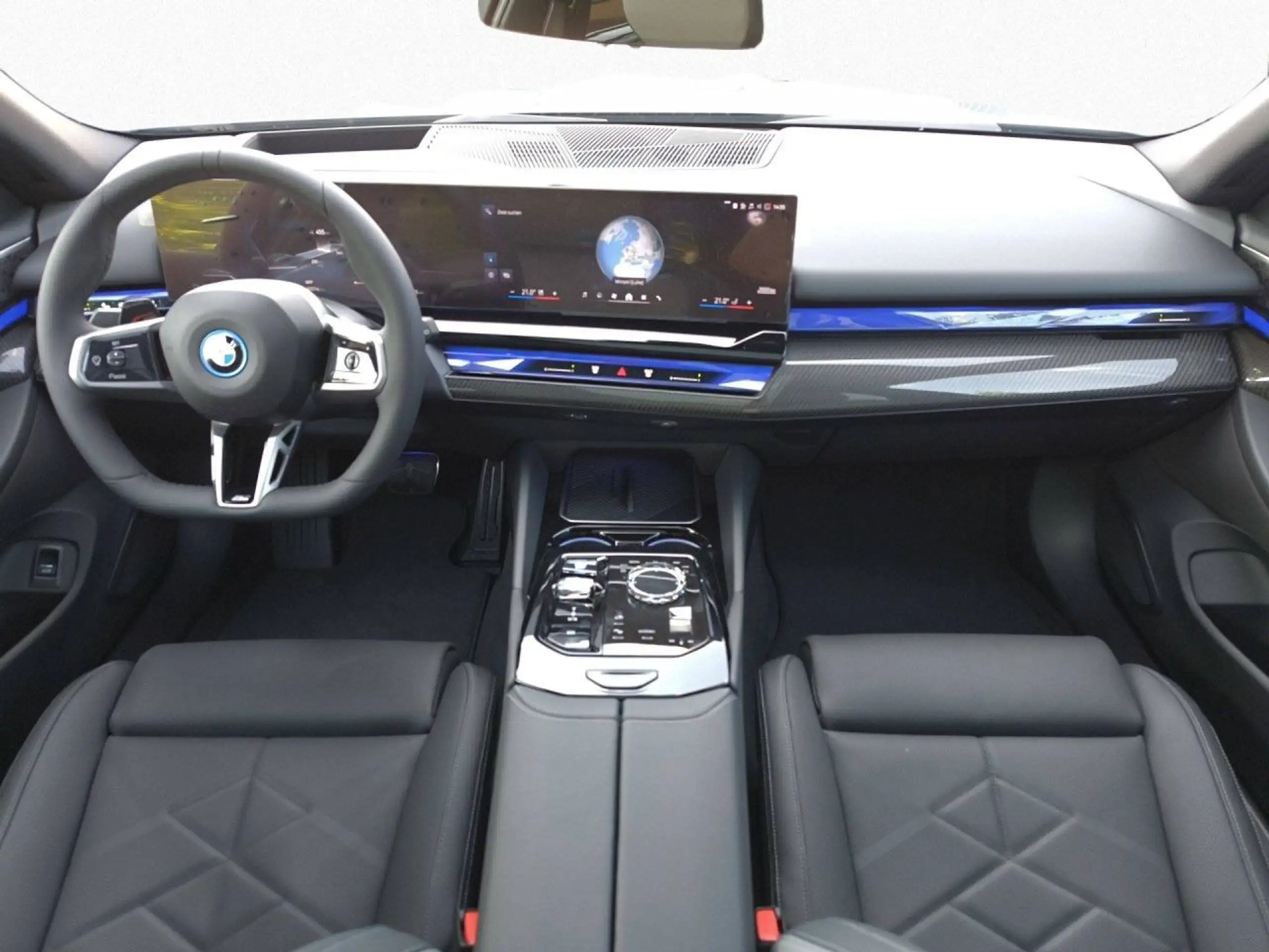 BMW - i5