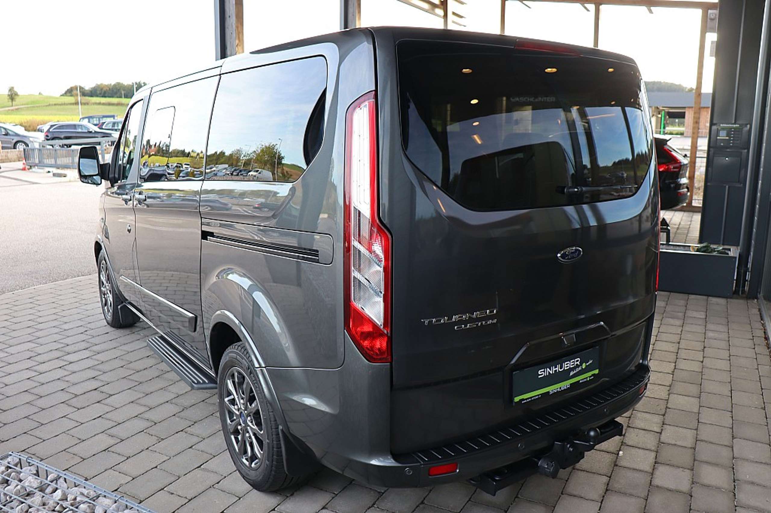 Ford - Tourneo Custom