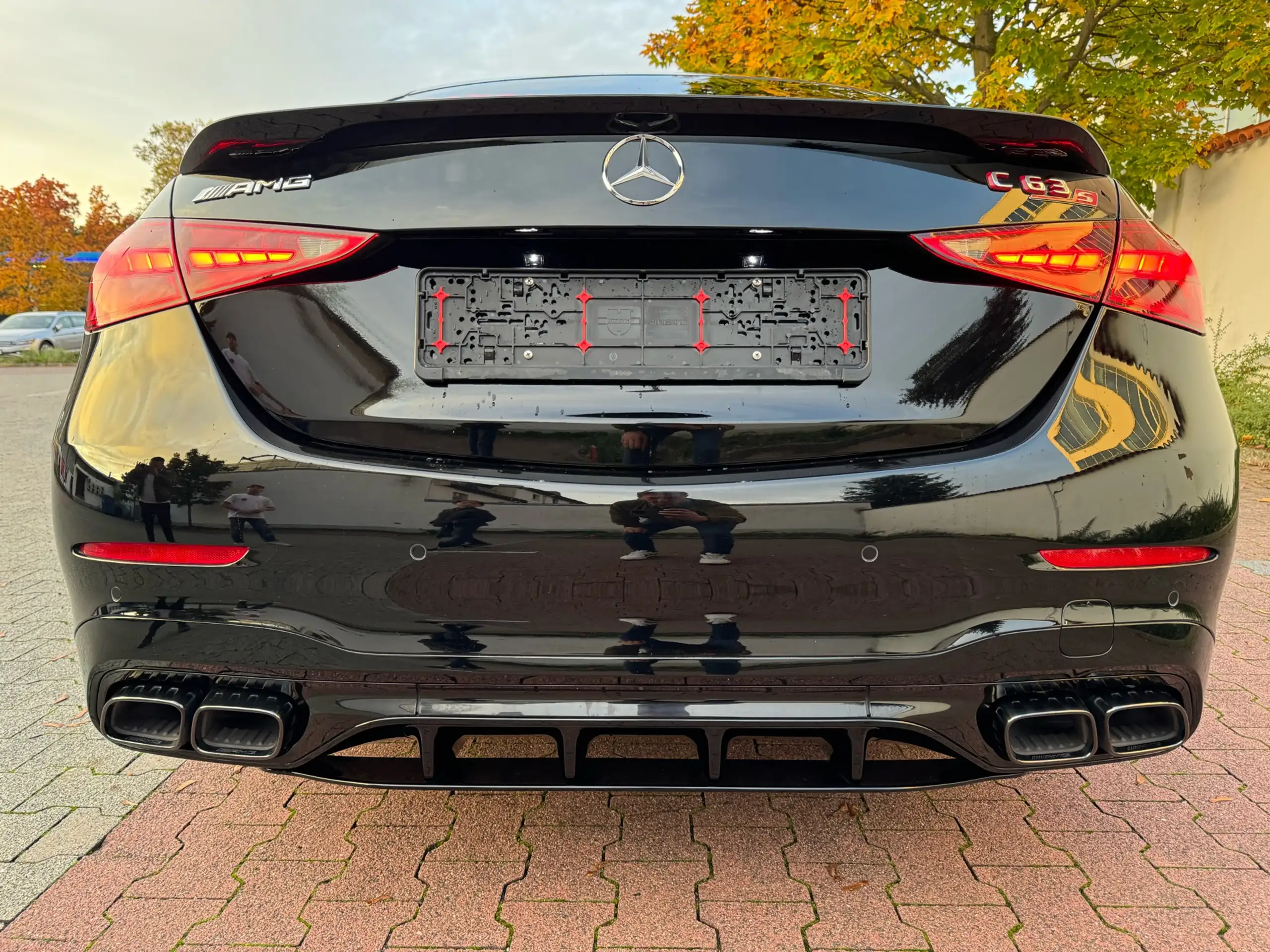 Mercedes-Benz - C 63 AMG