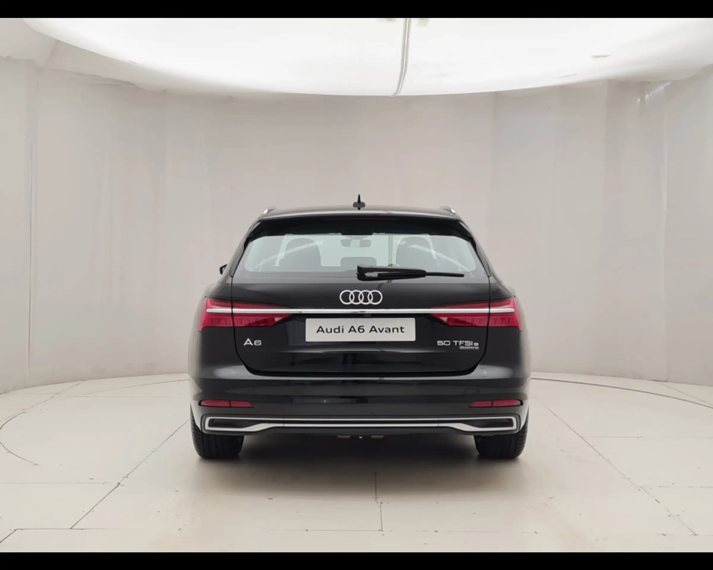 Audi - A6