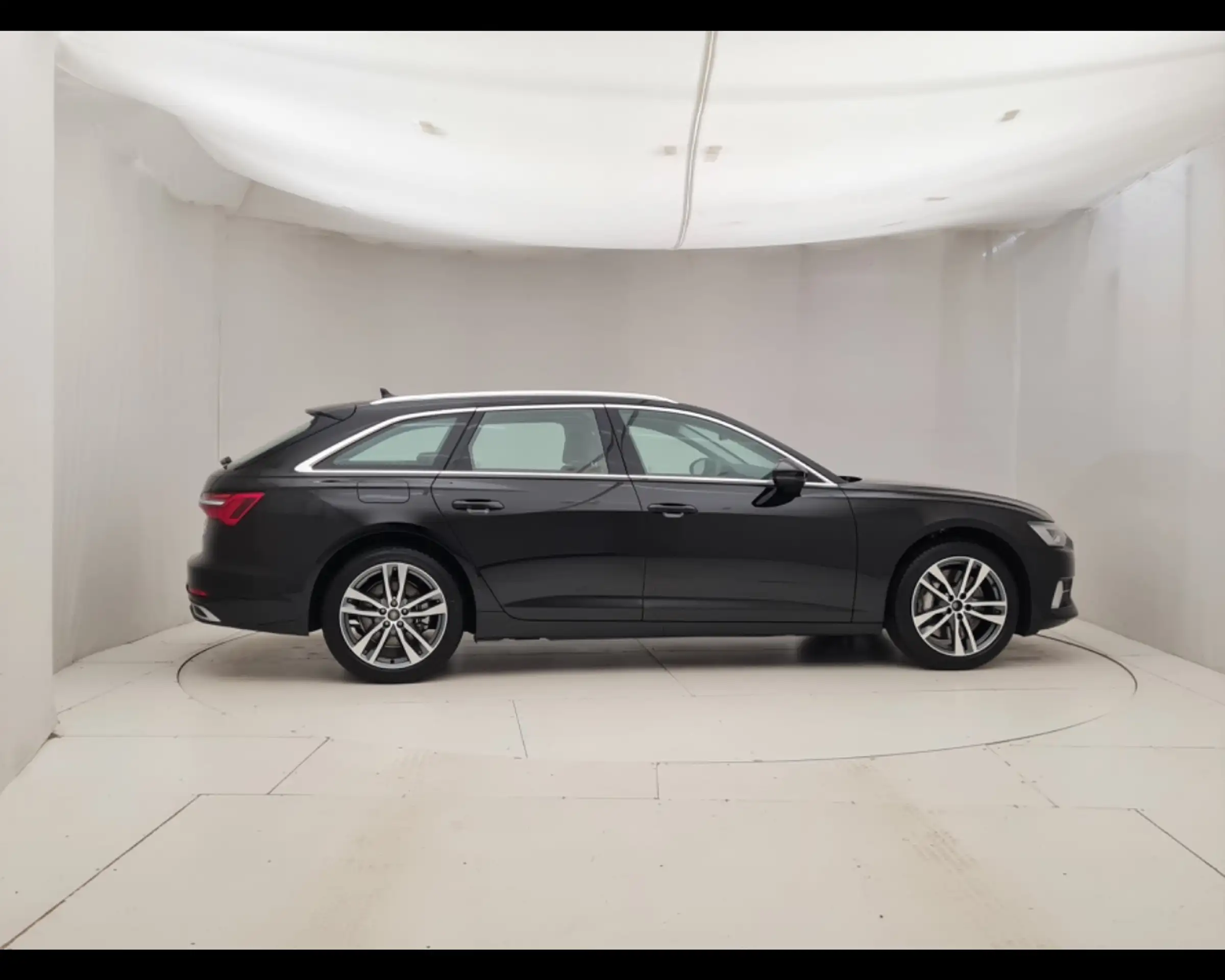 Audi - A6