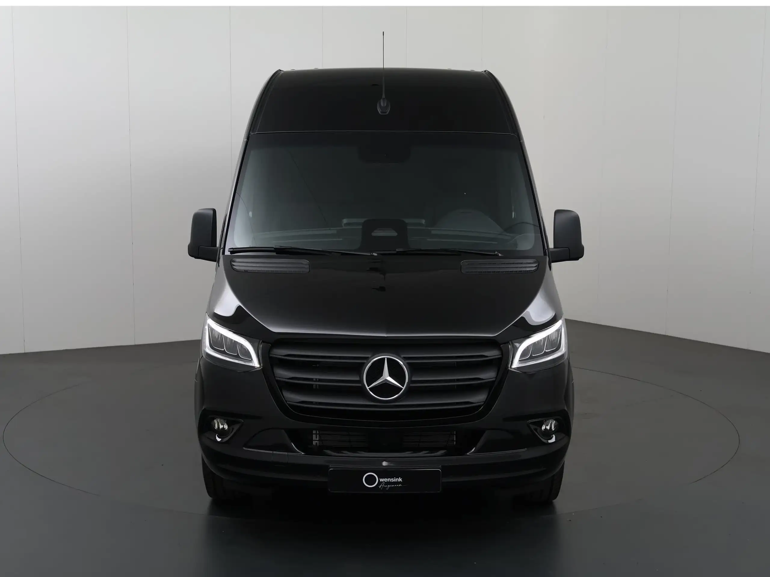 Mercedes-Benz - Sprinter