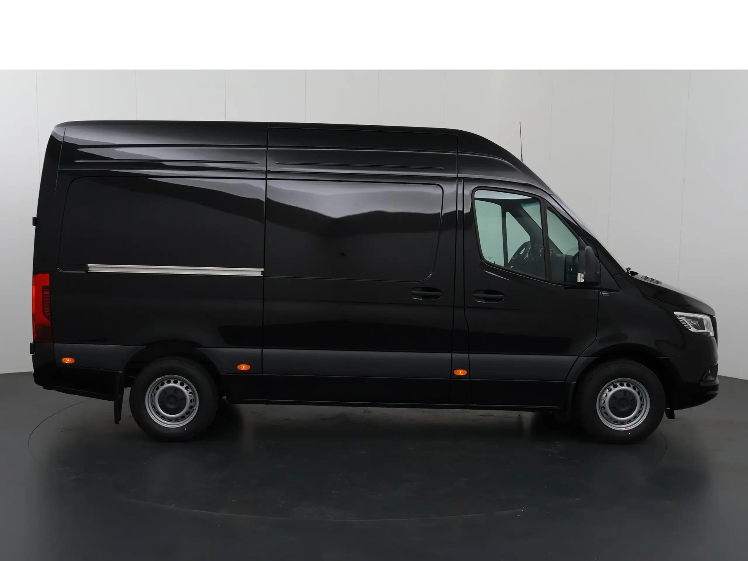 Mercedes-Benz - Sprinter