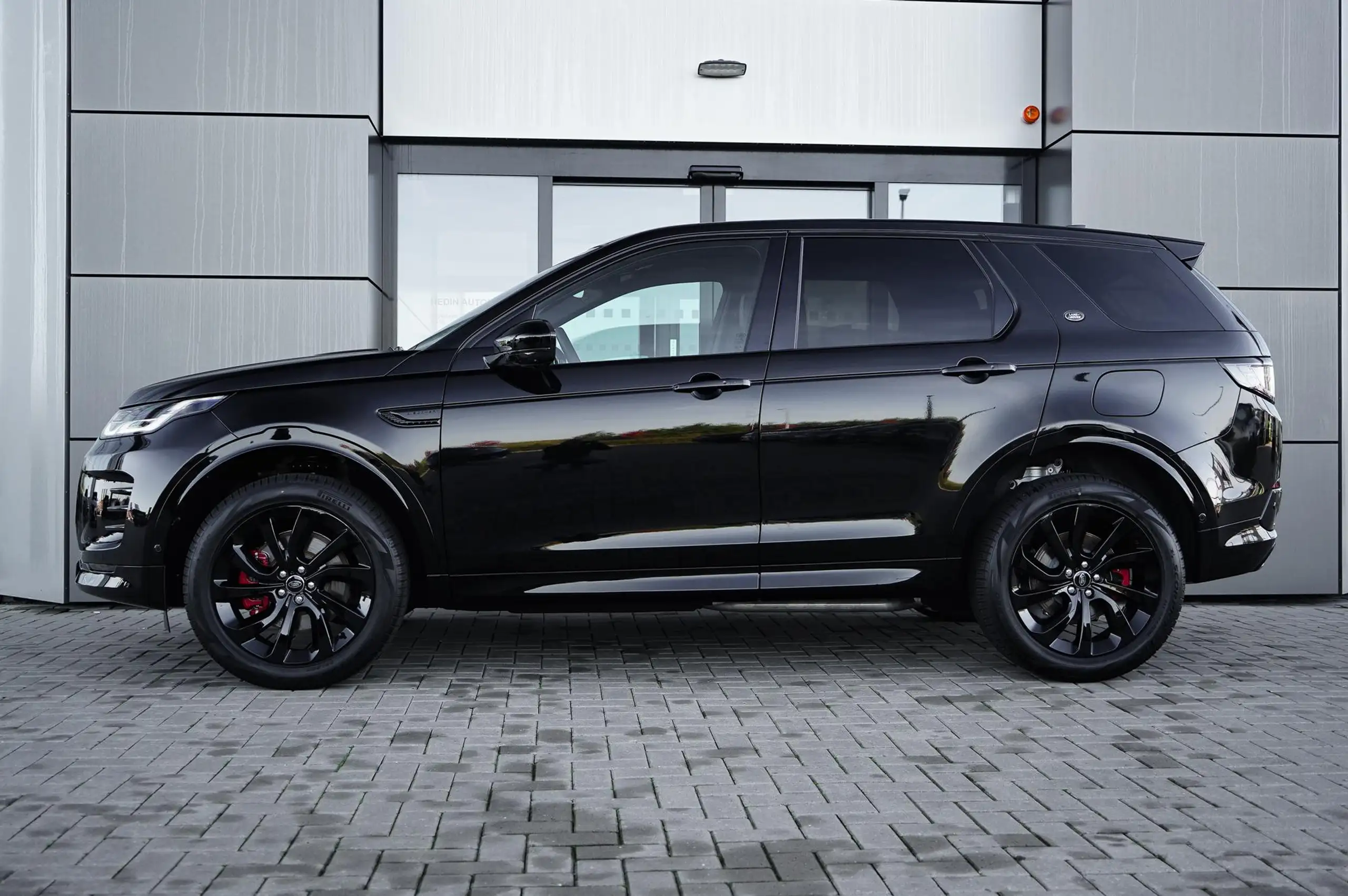 Land Rover - Discovery Sport