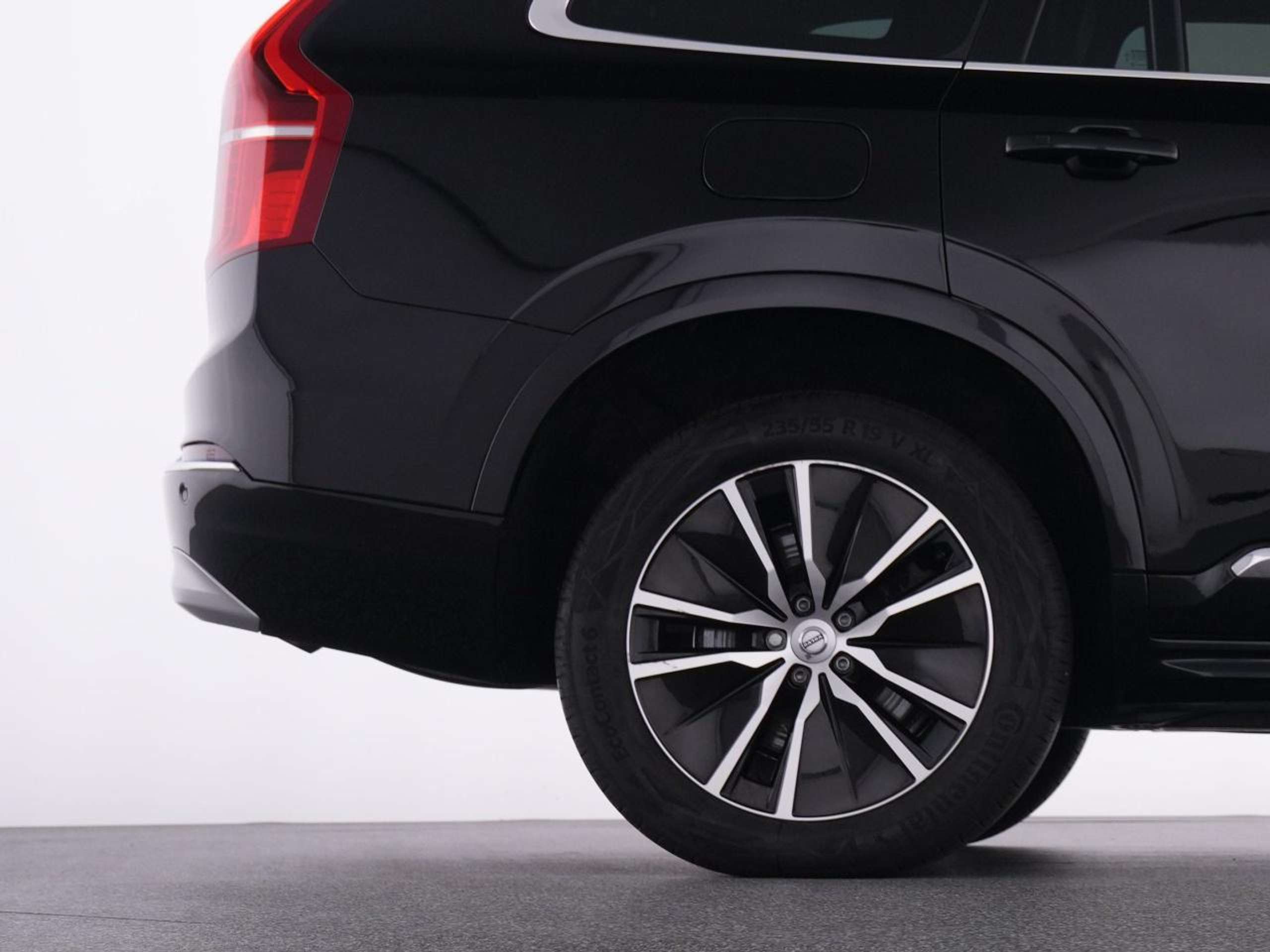 Volvo - XC90