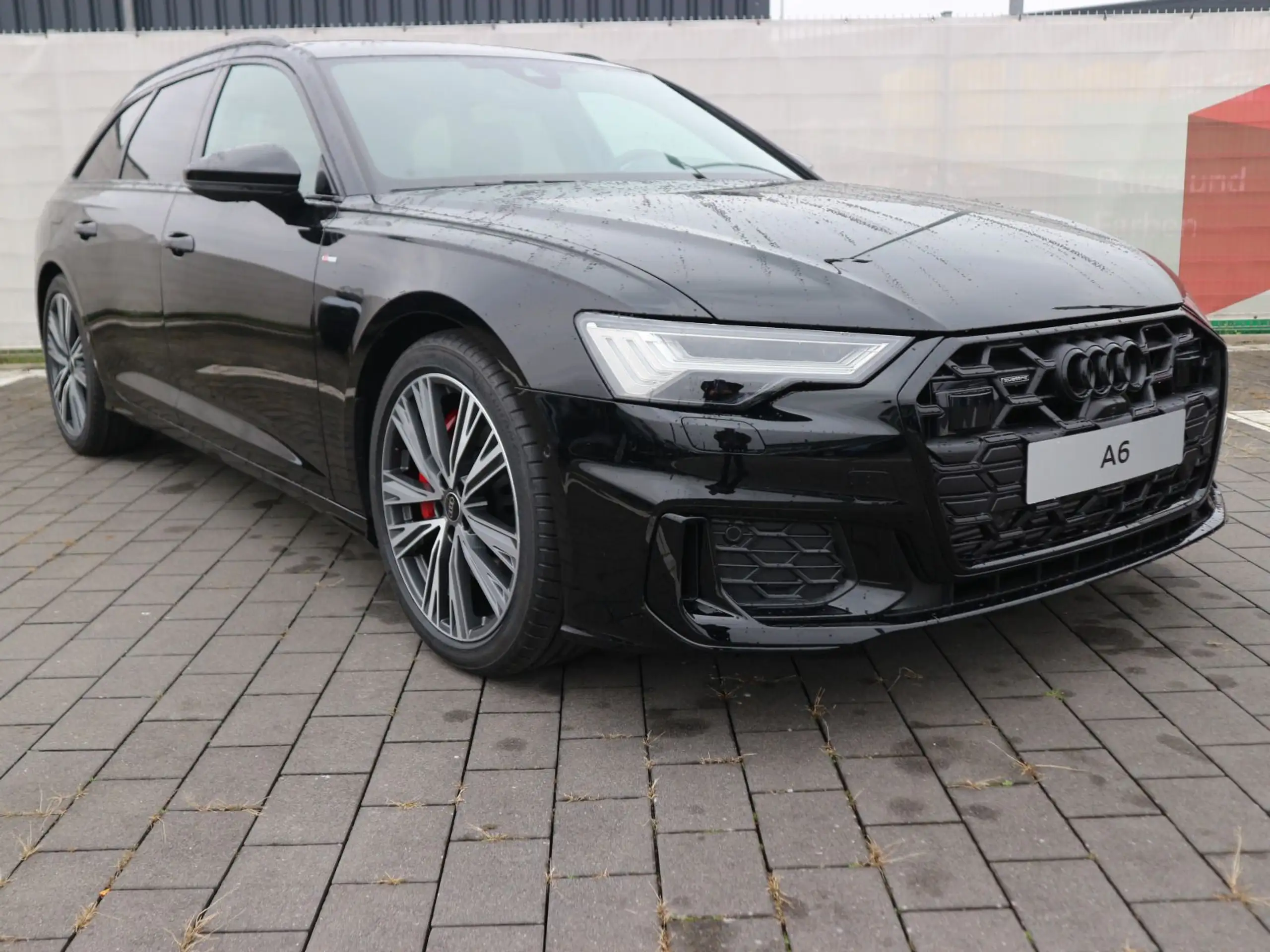 Audi - A6