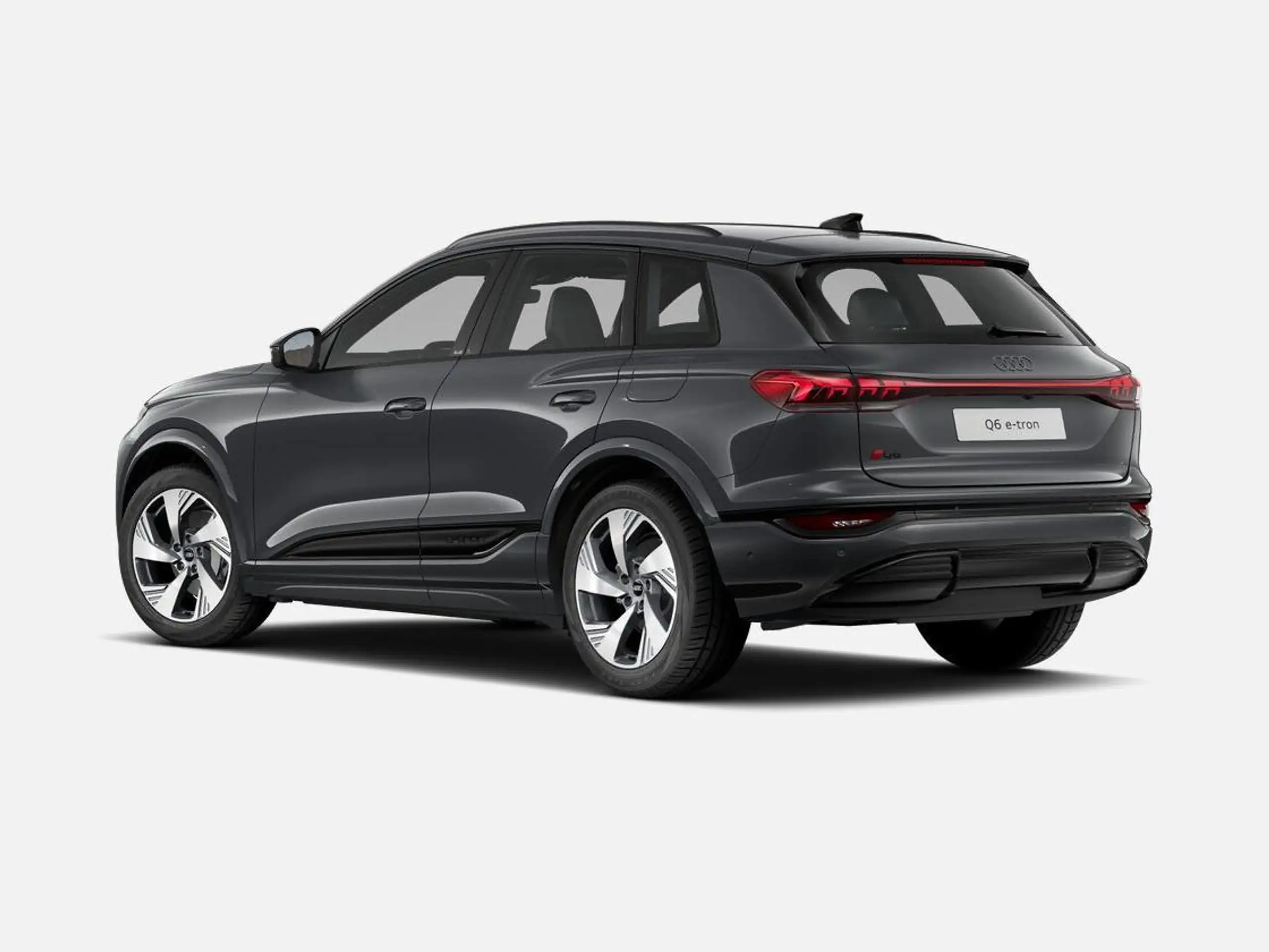 Audi - Q6