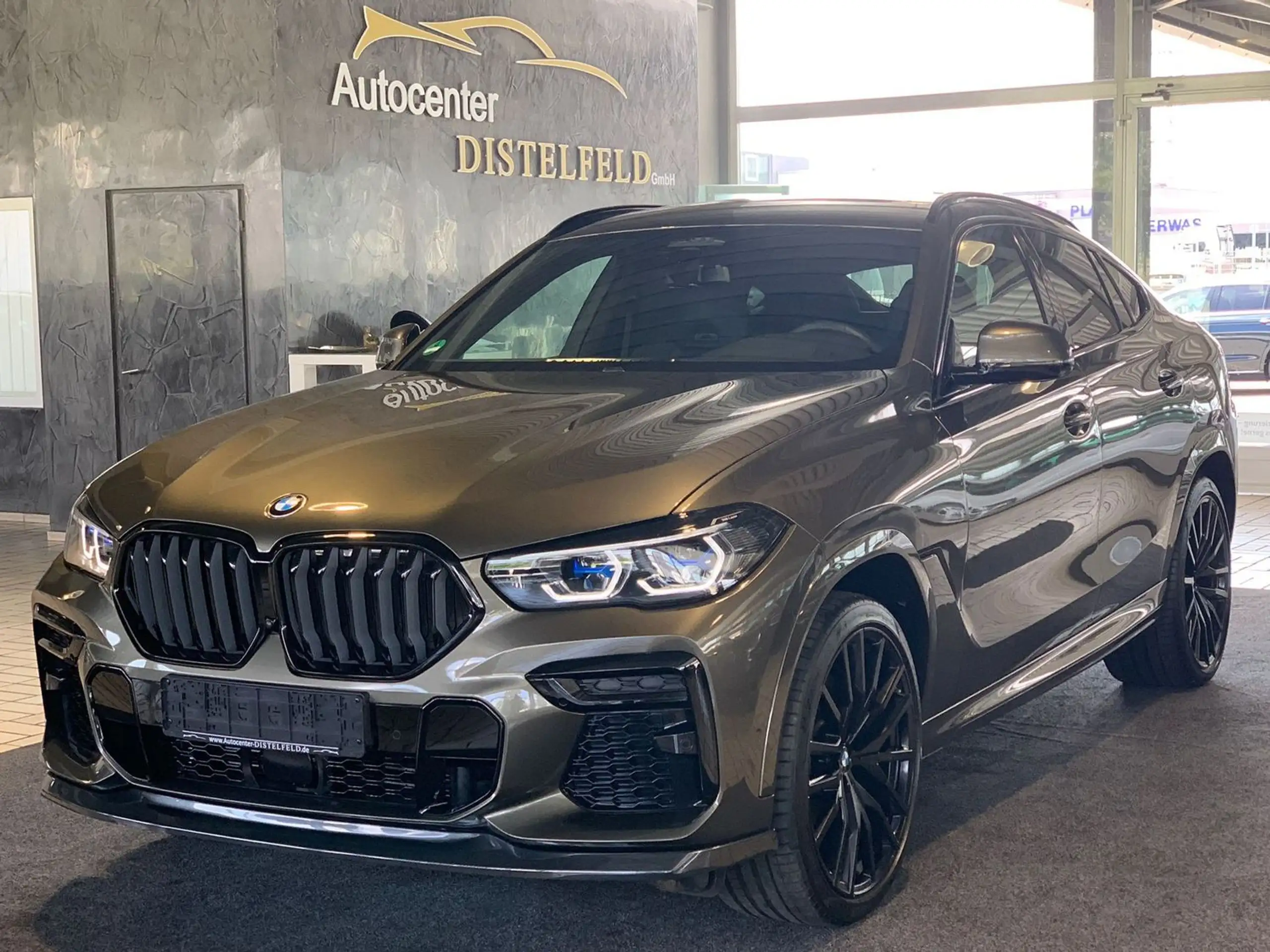 BMW - X6 M