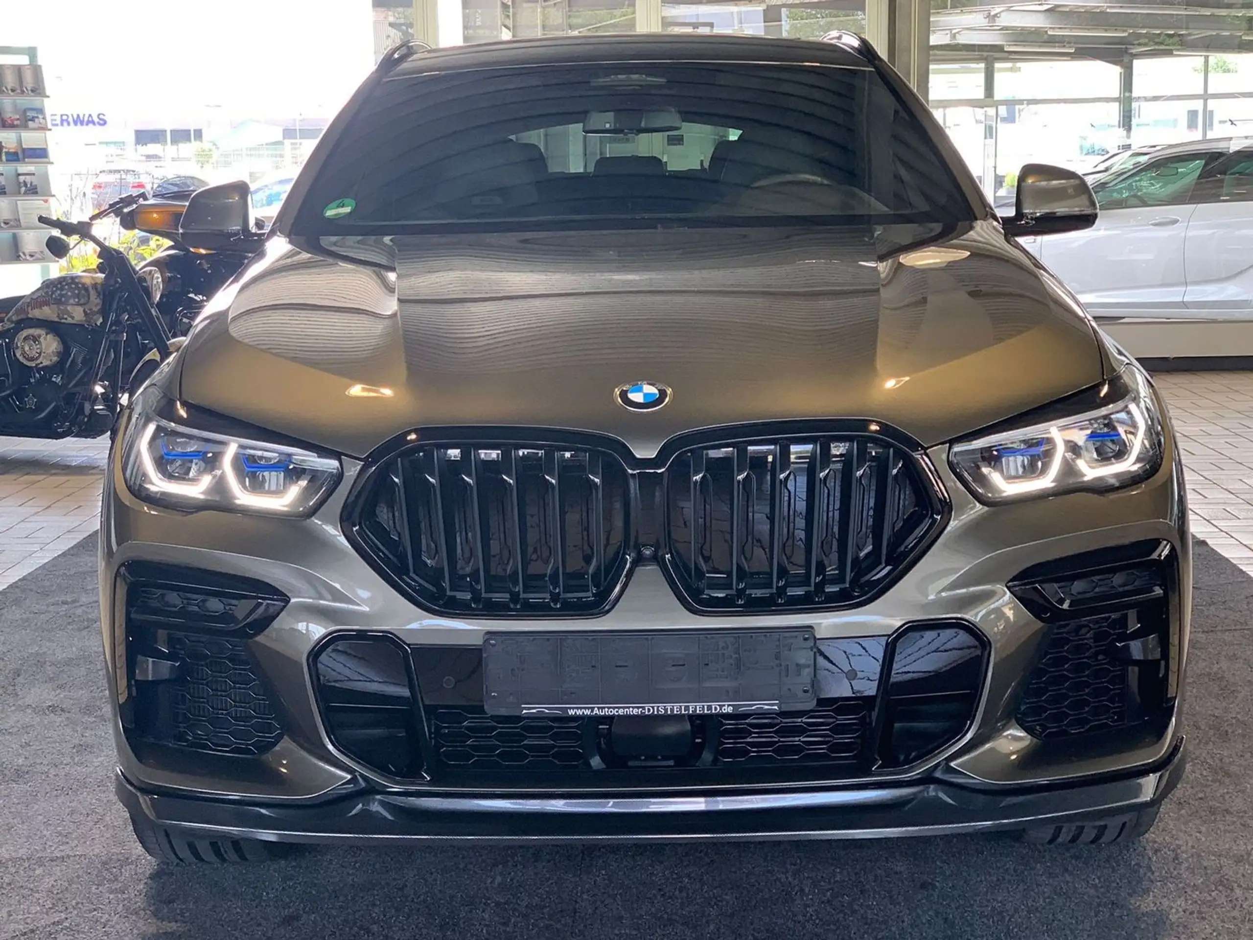 BMW - X6 M