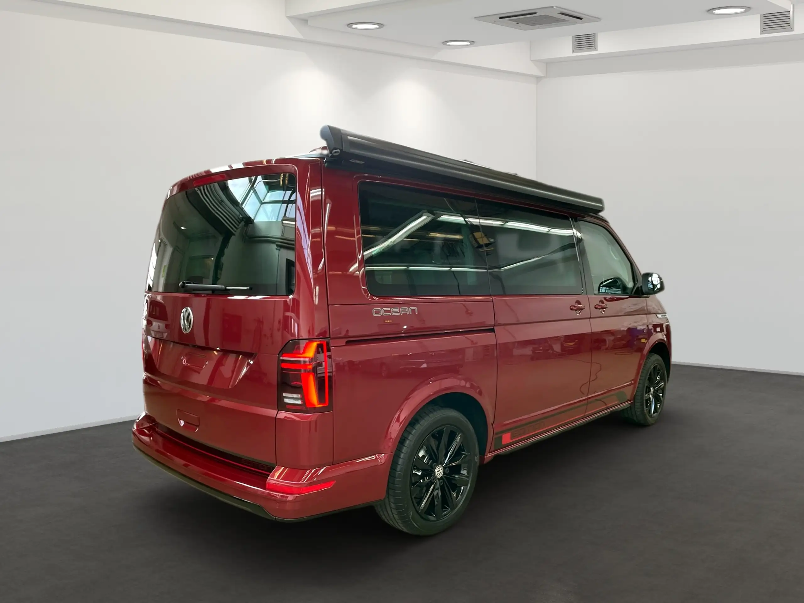 Volkswagen - T6.1 California