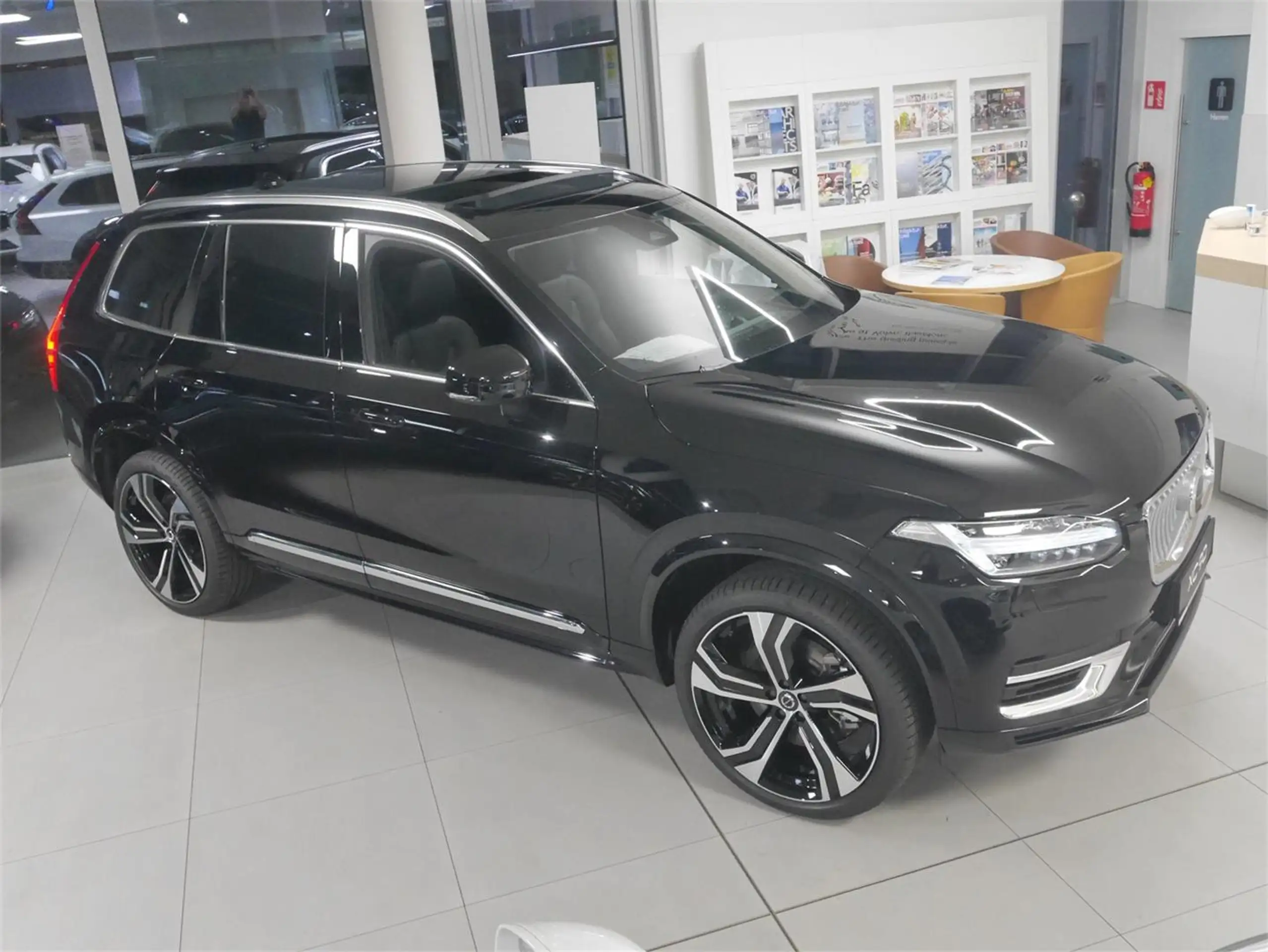 Volvo - XC90