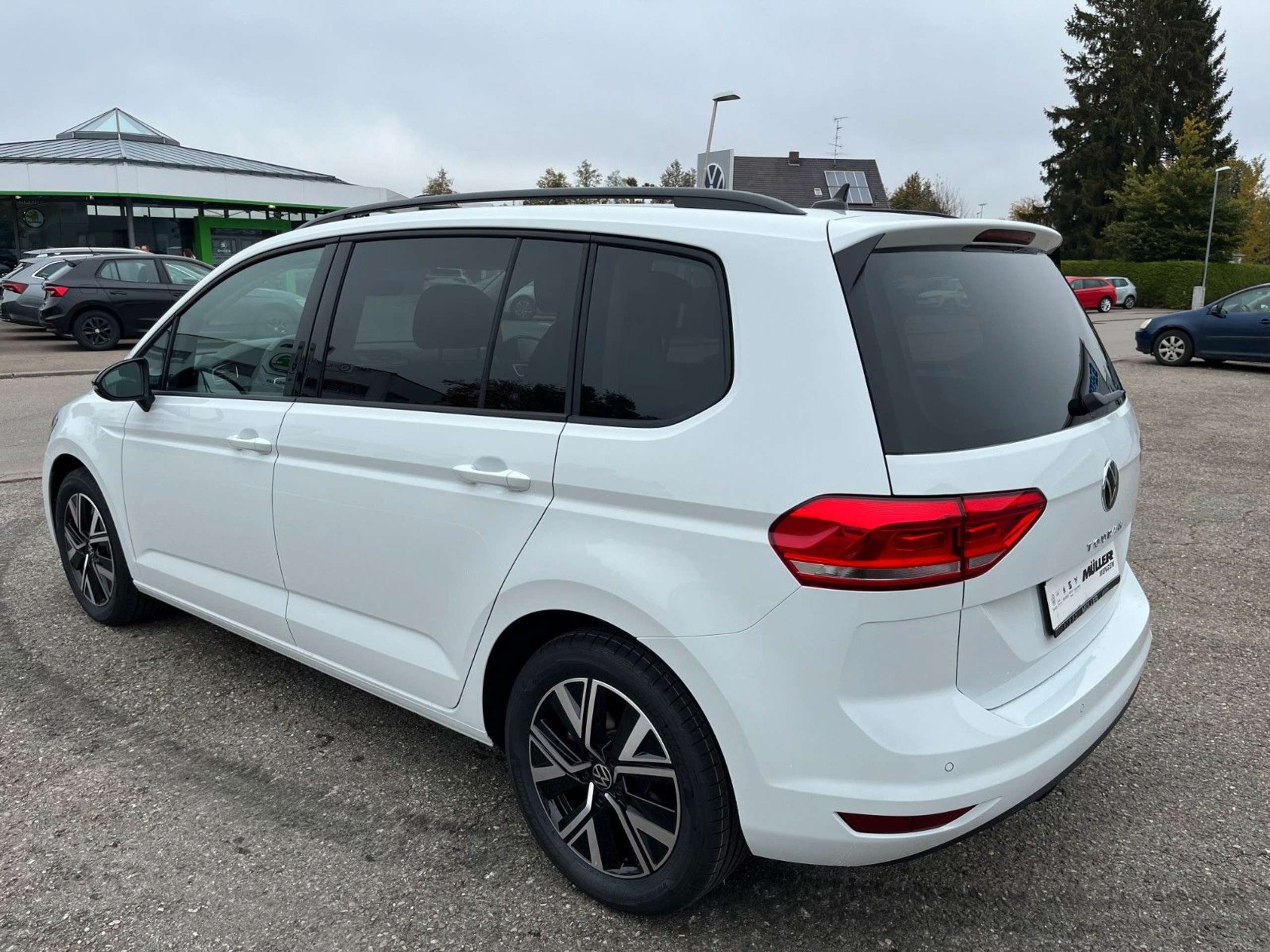 Volkswagen - Touran