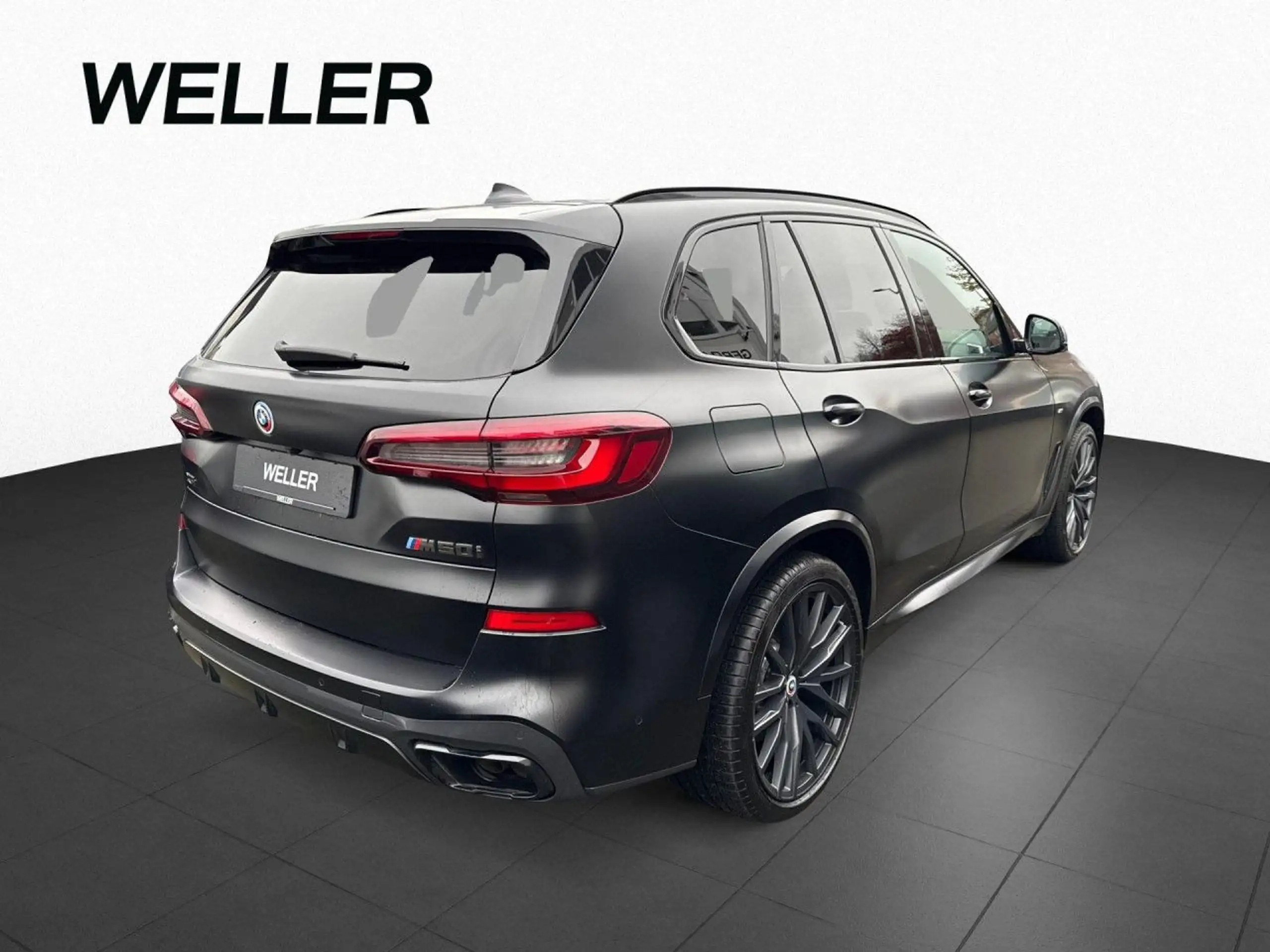 BMW - X5 M