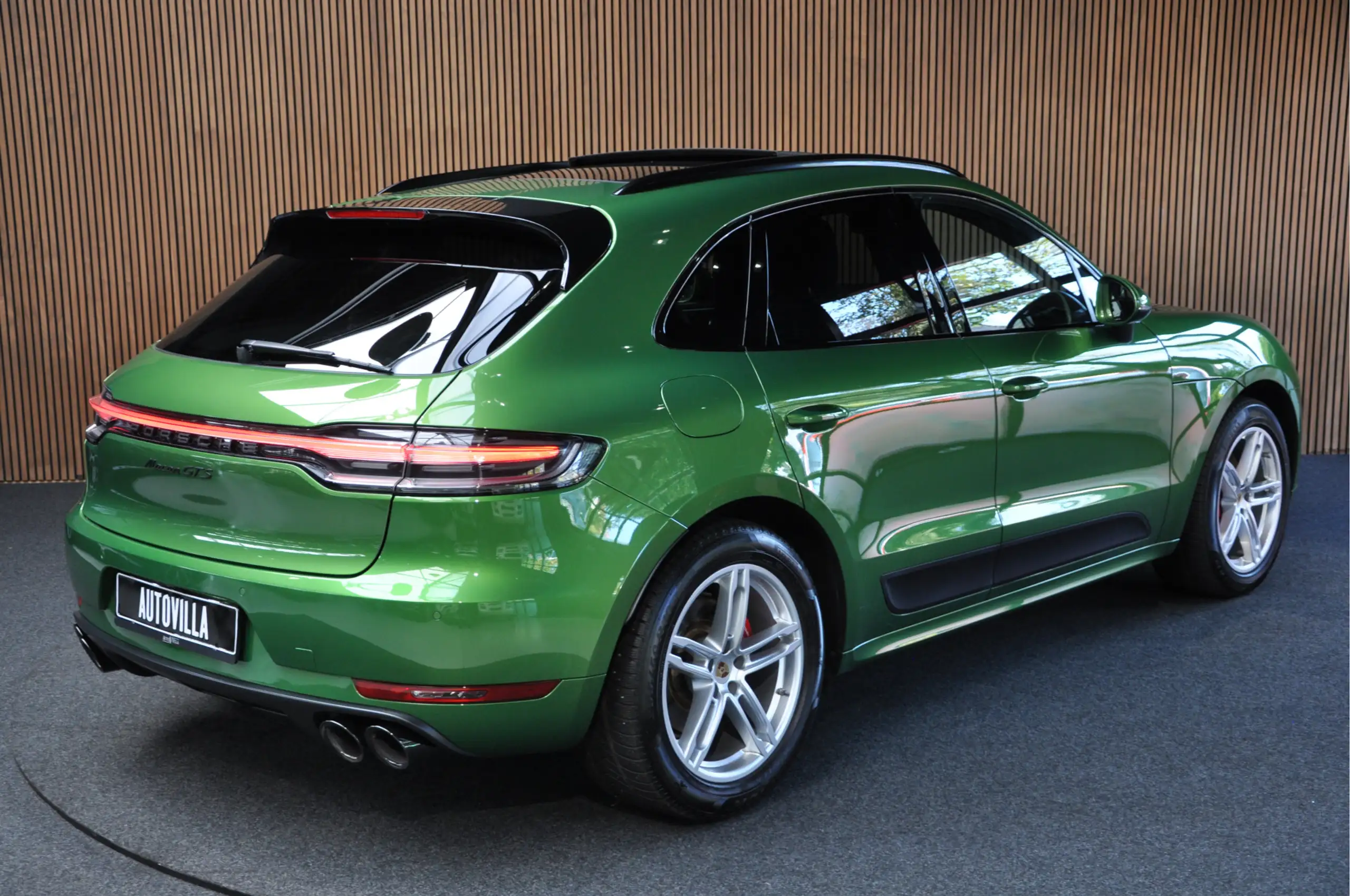 Porsche - Macan